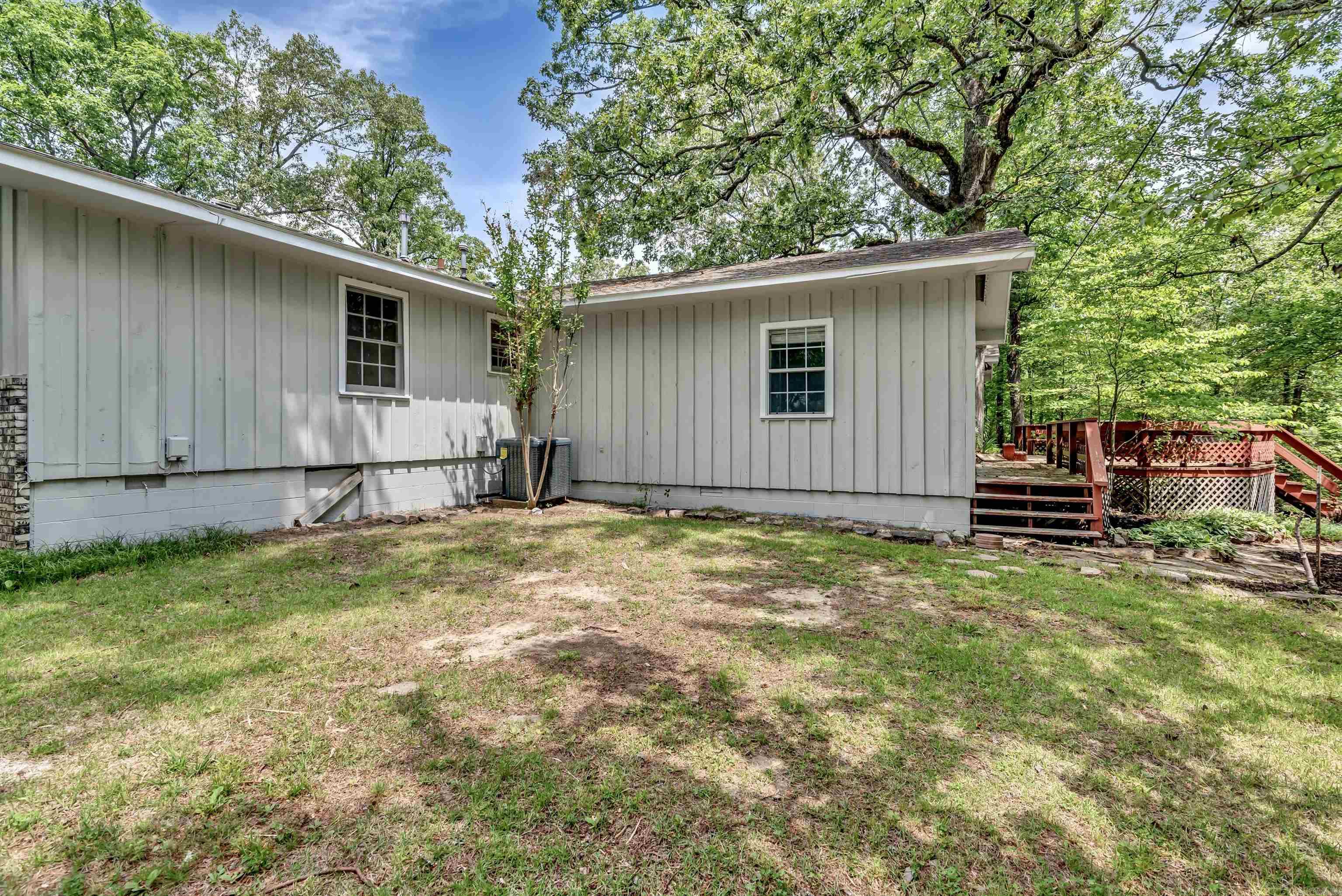 JOE ZELL FORREST - Residential