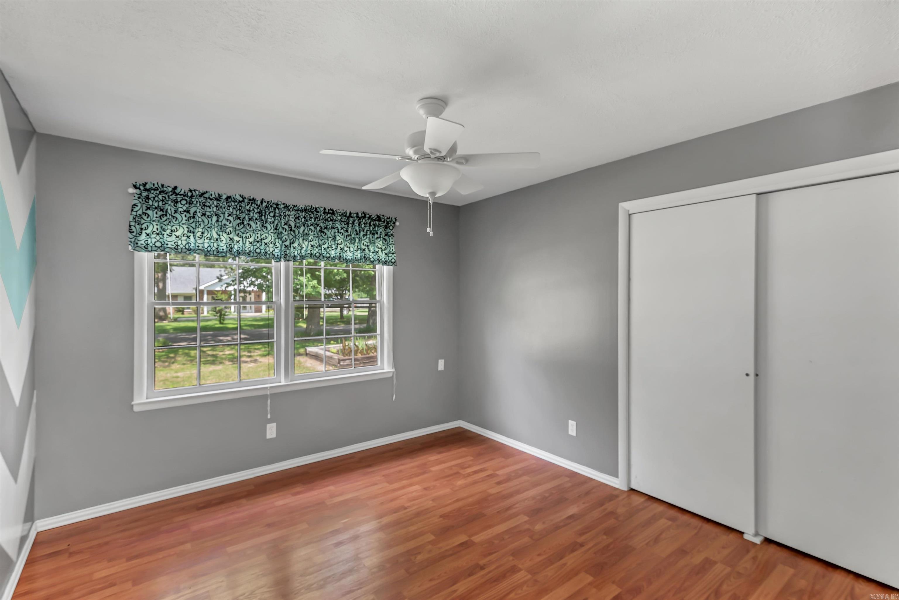 JOE ZELL FORREST - Residential