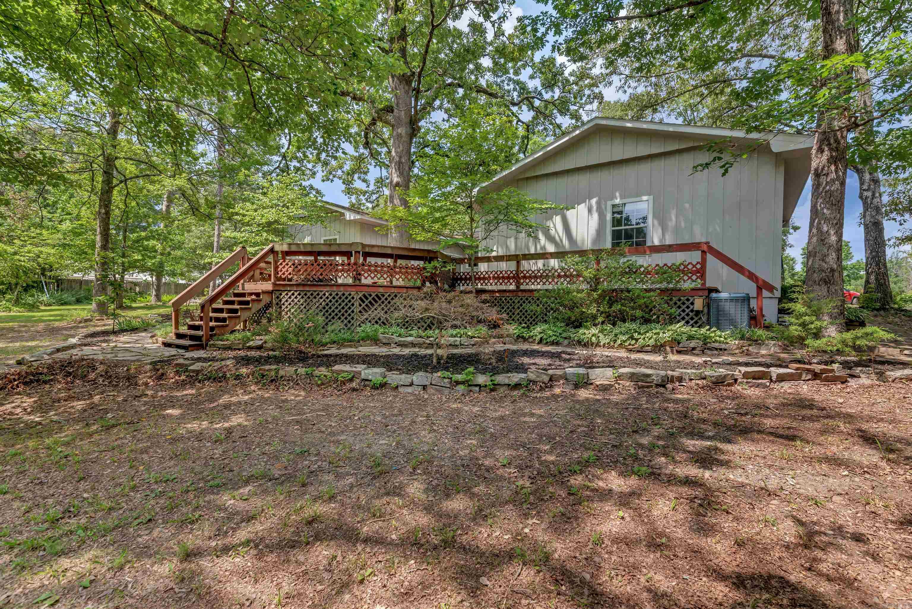 JOE ZELL FORREST - Residential