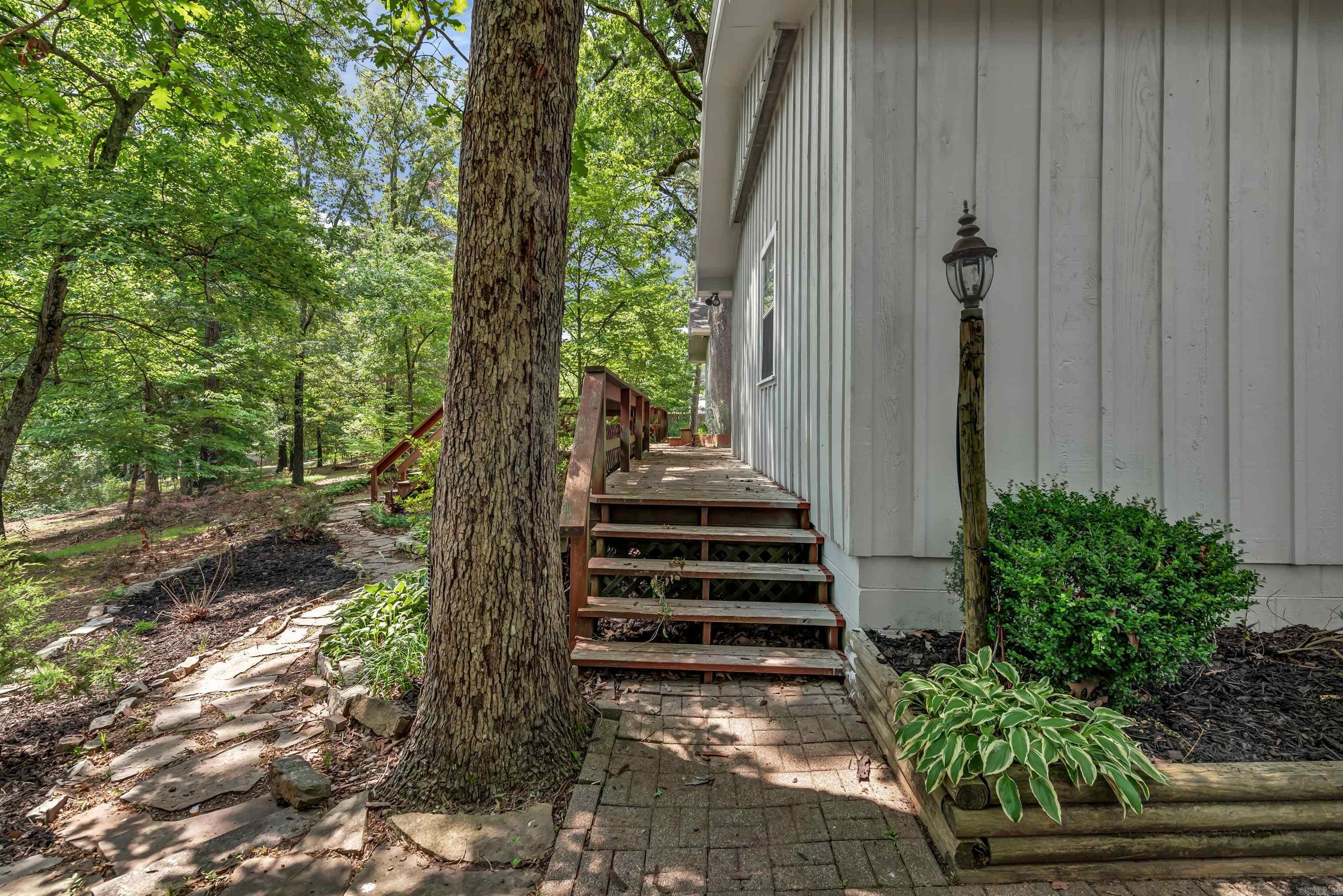 JOE ZELL FORREST - Residential