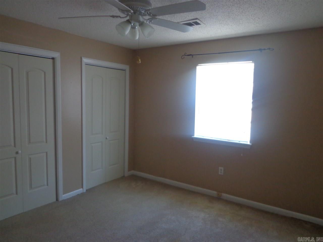 North Hills Manor - Residential