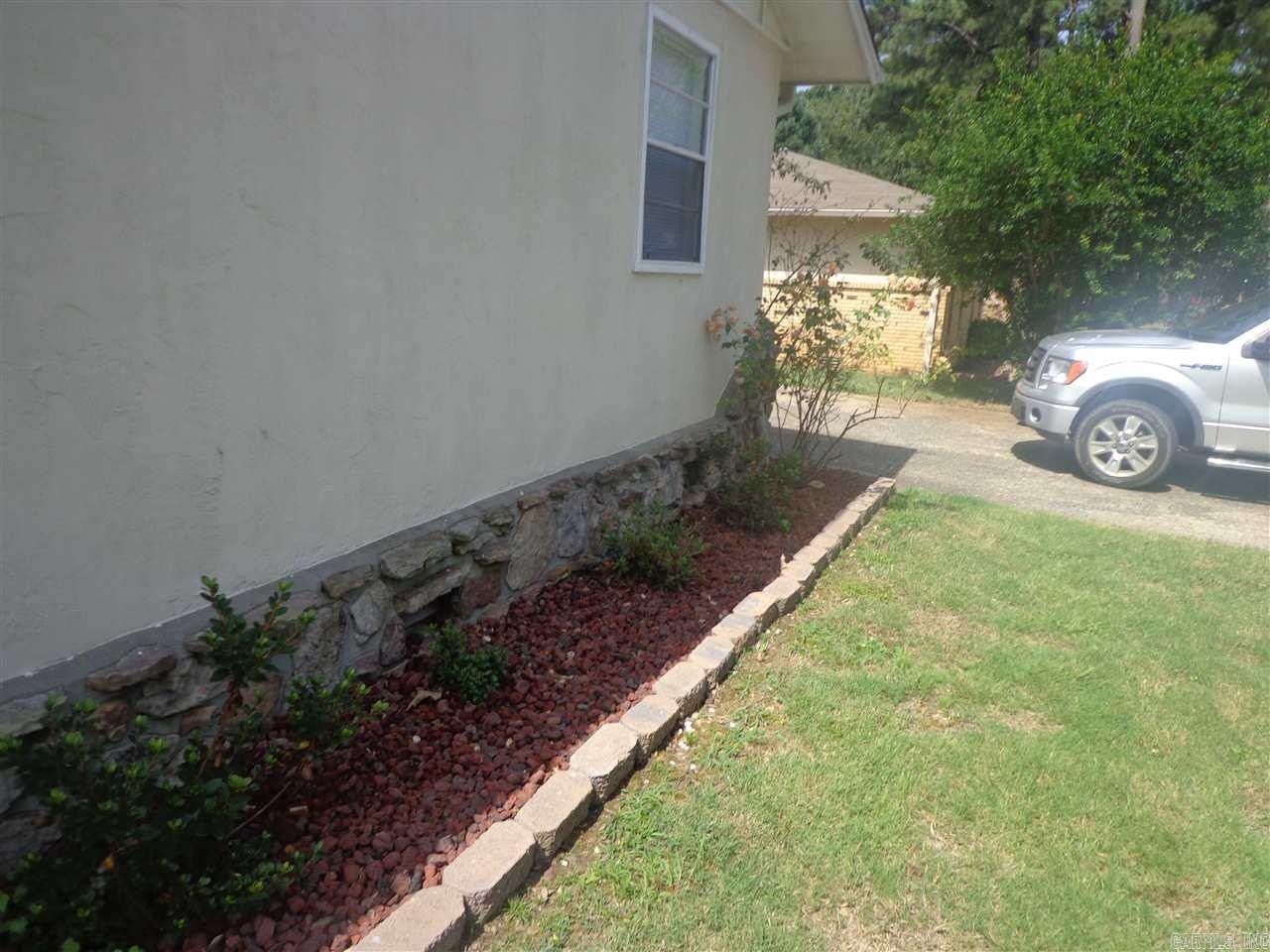 North Hills Manor - Residential