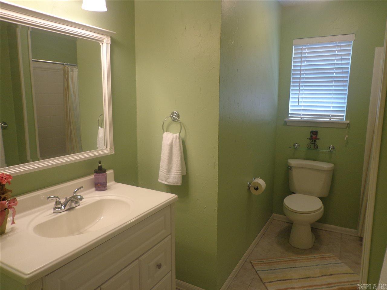 North Hills Manor - Residential