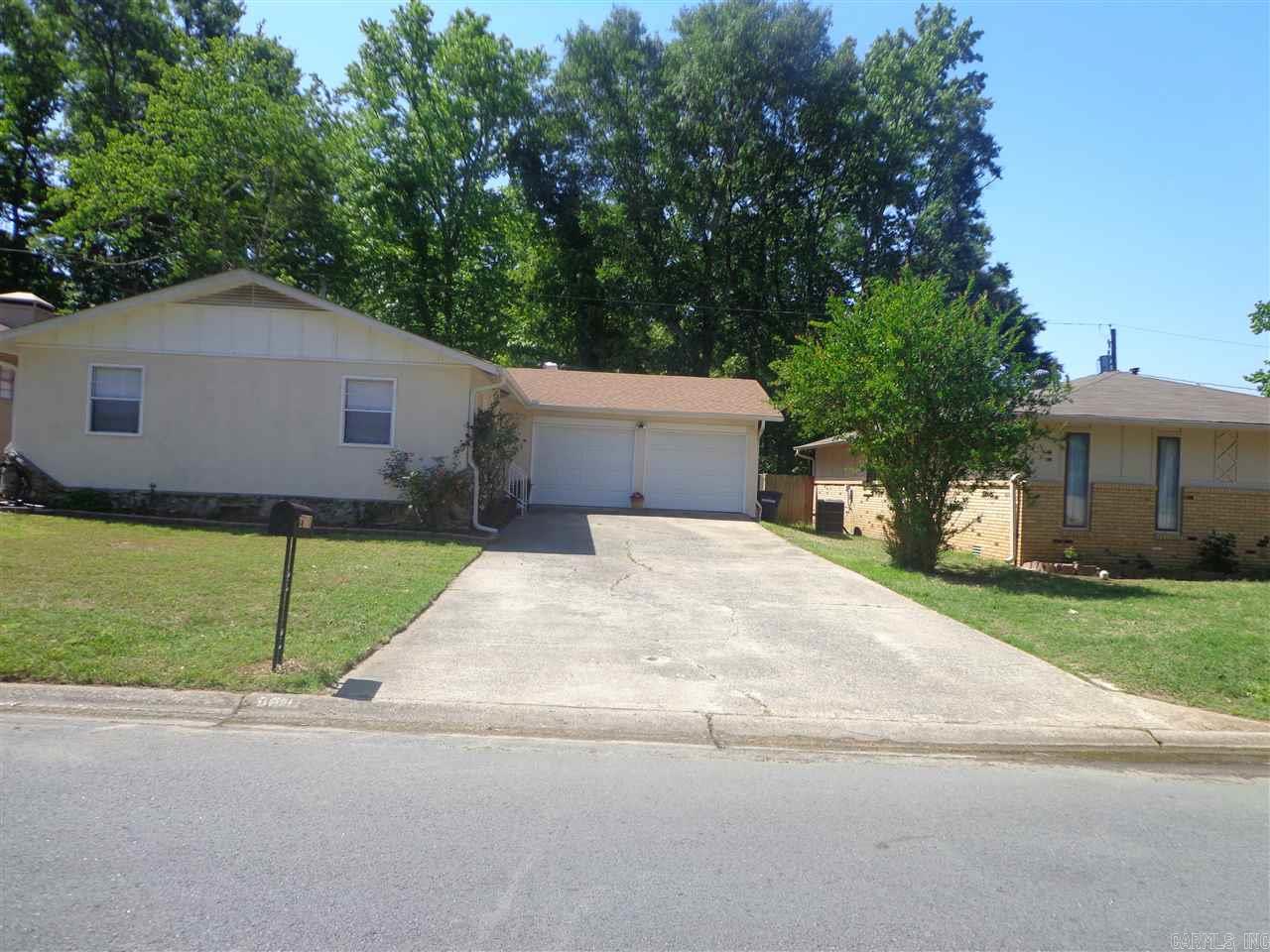 North Hills Manor - Residential