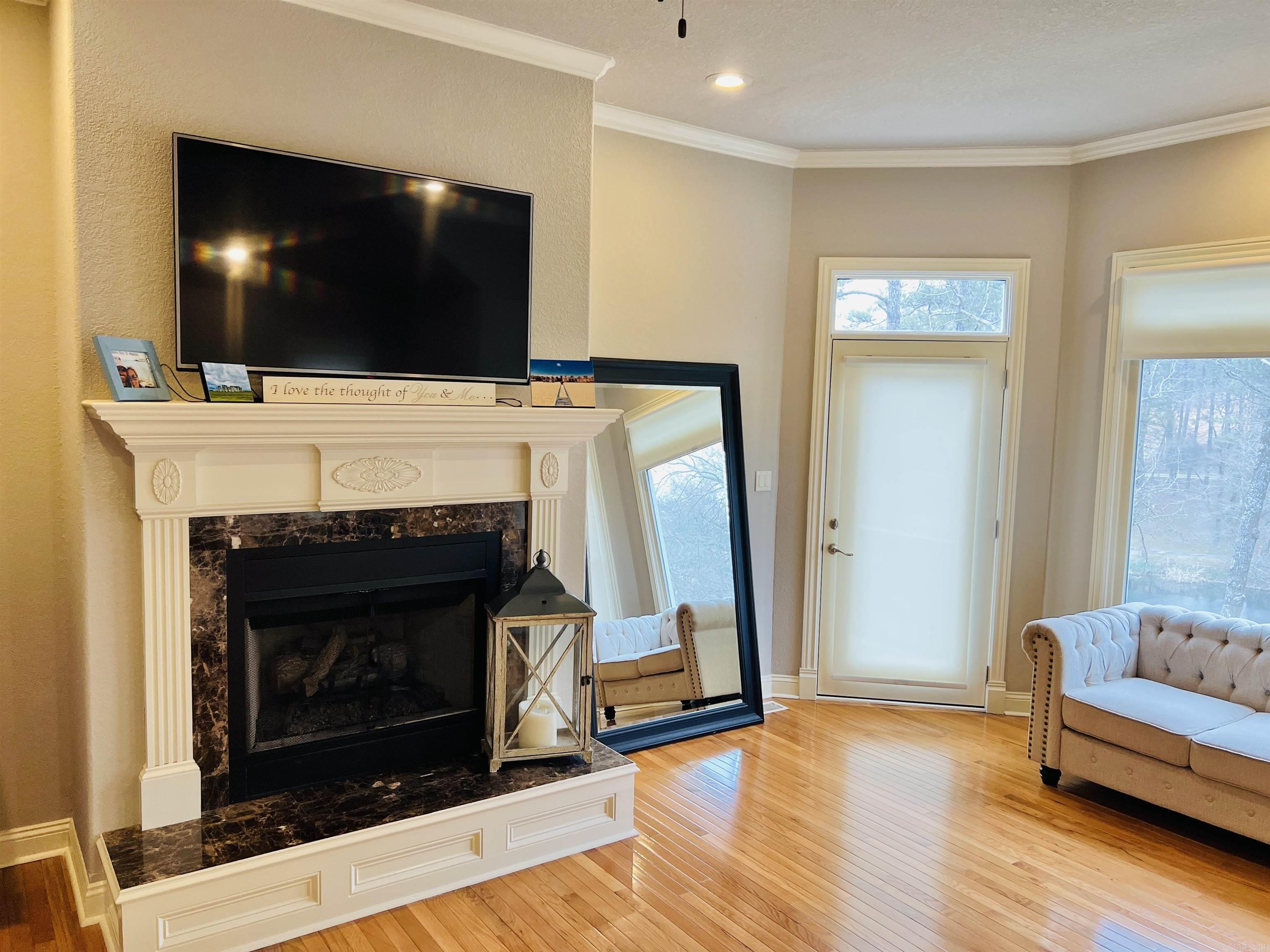 LOTUS VALLEY - Residential