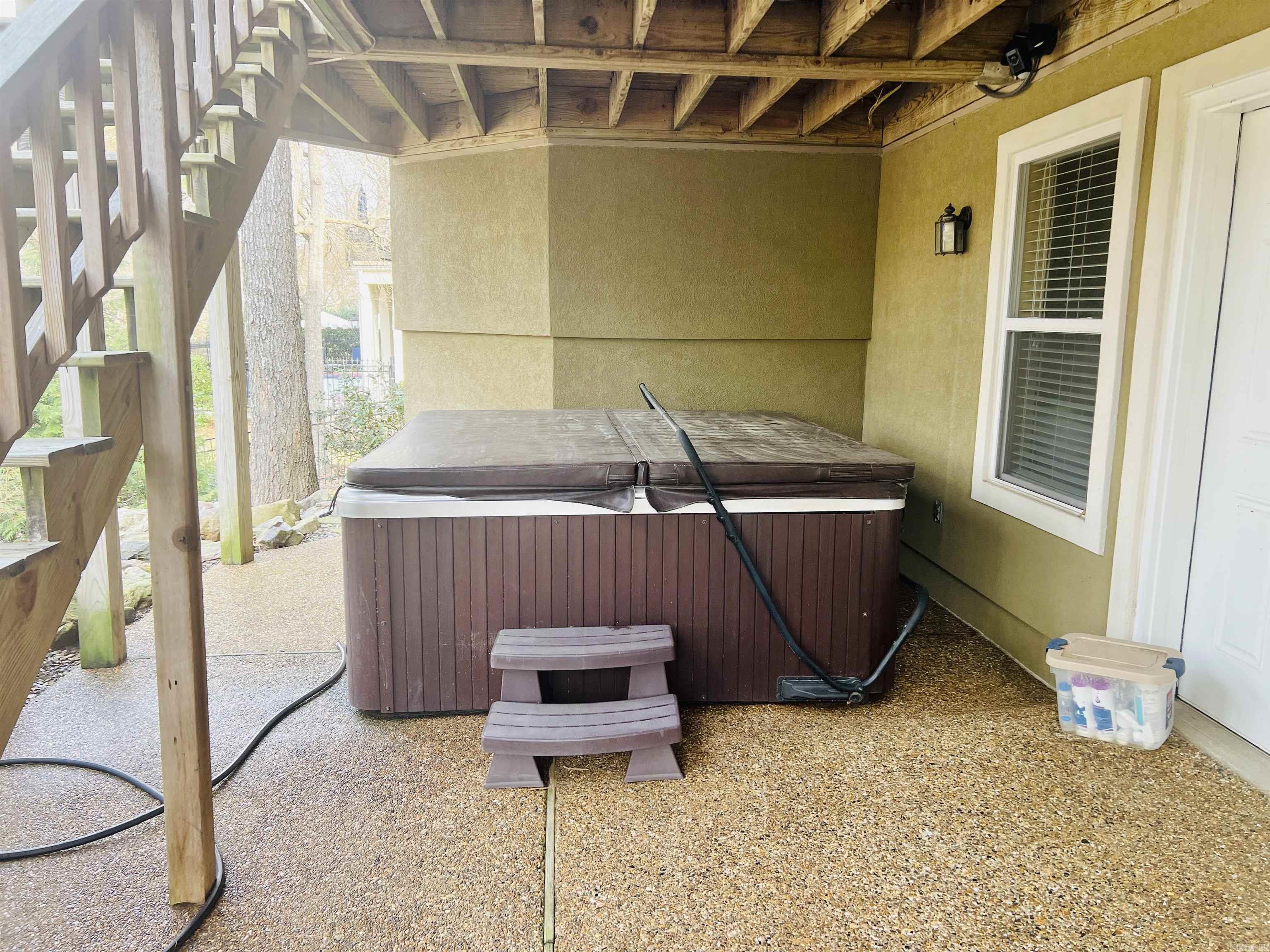 LOTUS VALLEY - Residential