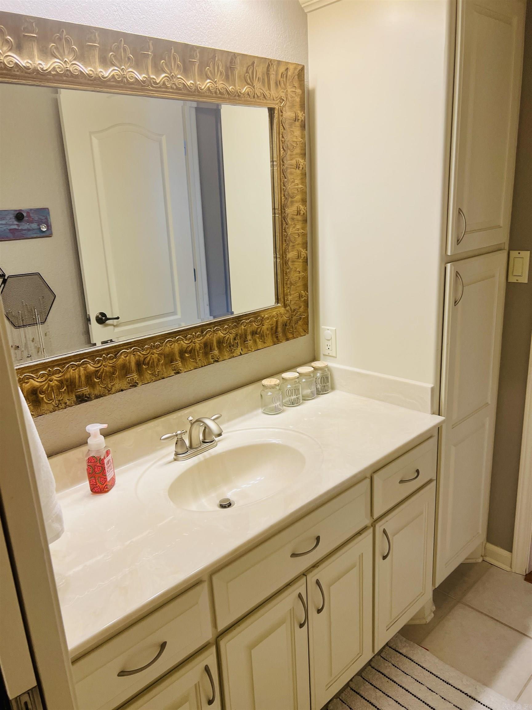 LOTUS VALLEY - Residential