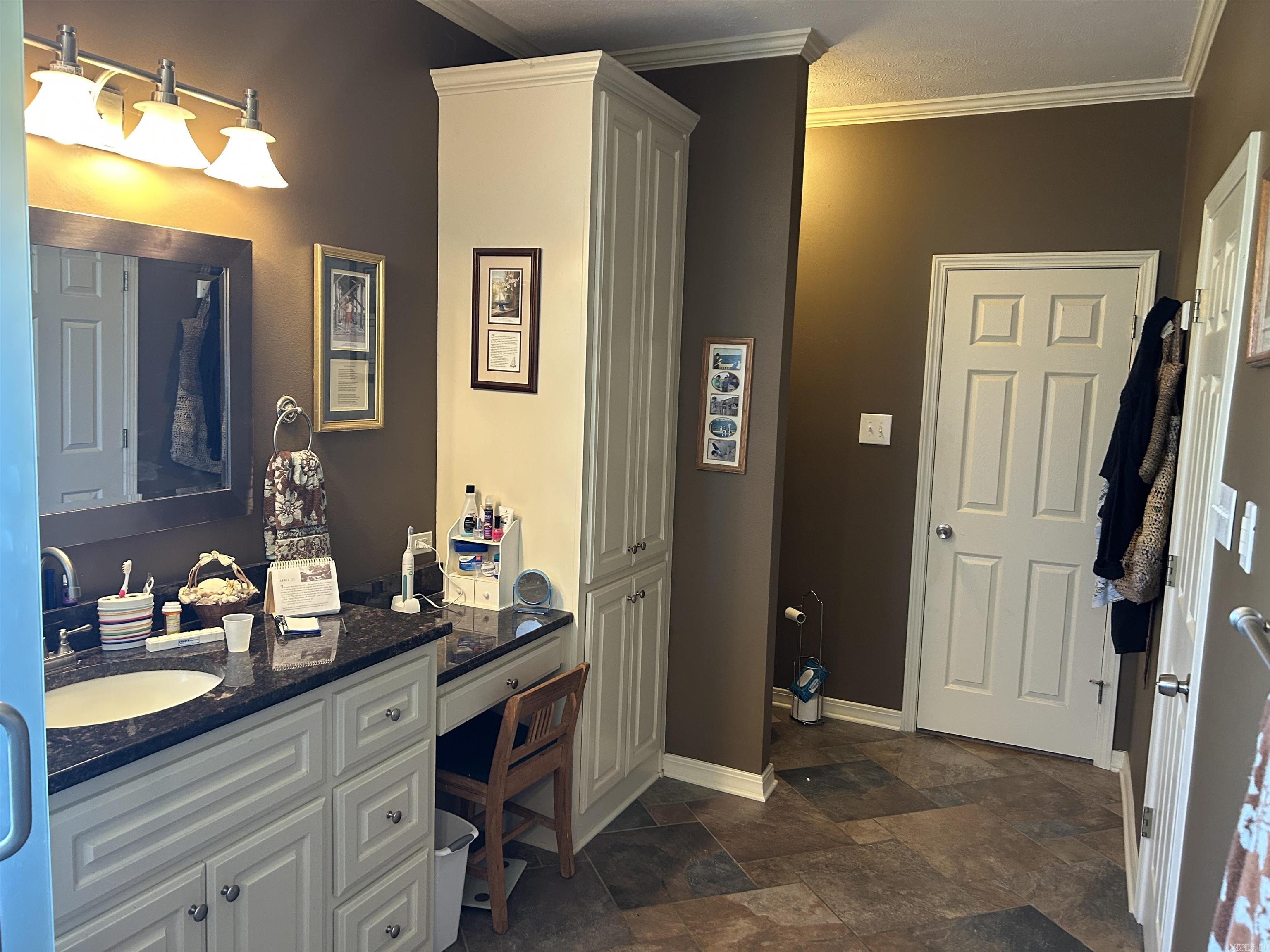 GREEN MEADOWS - Residential