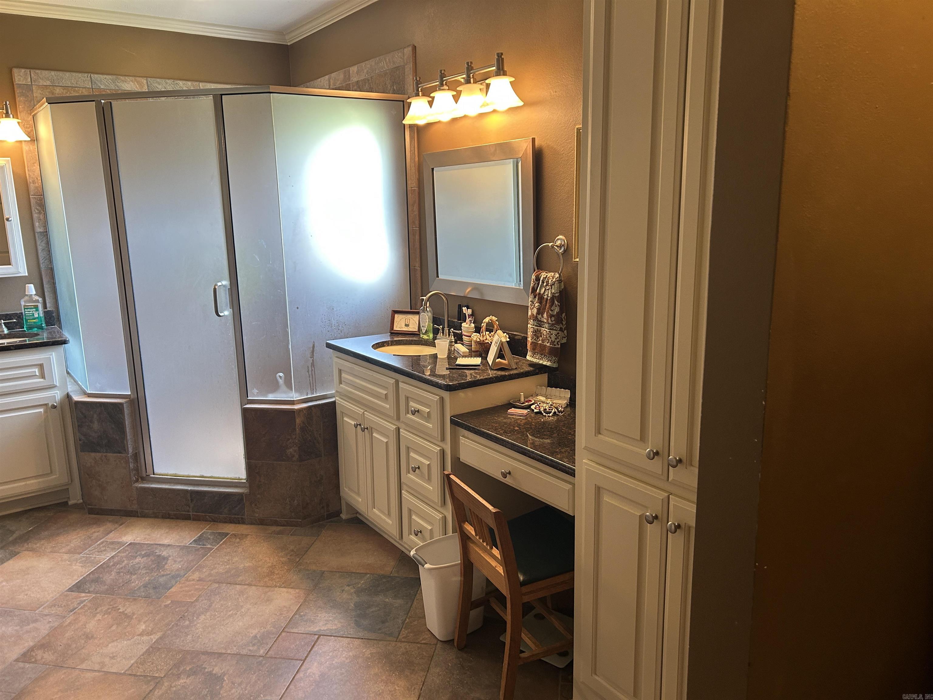 GREEN MEADOWS - Residential