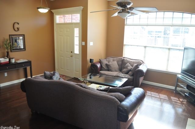 AUTUMN RIDGE - Residential