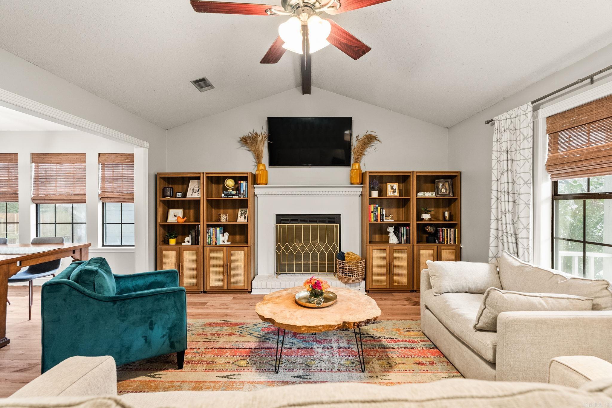 CEDAR RIDGE - Residential