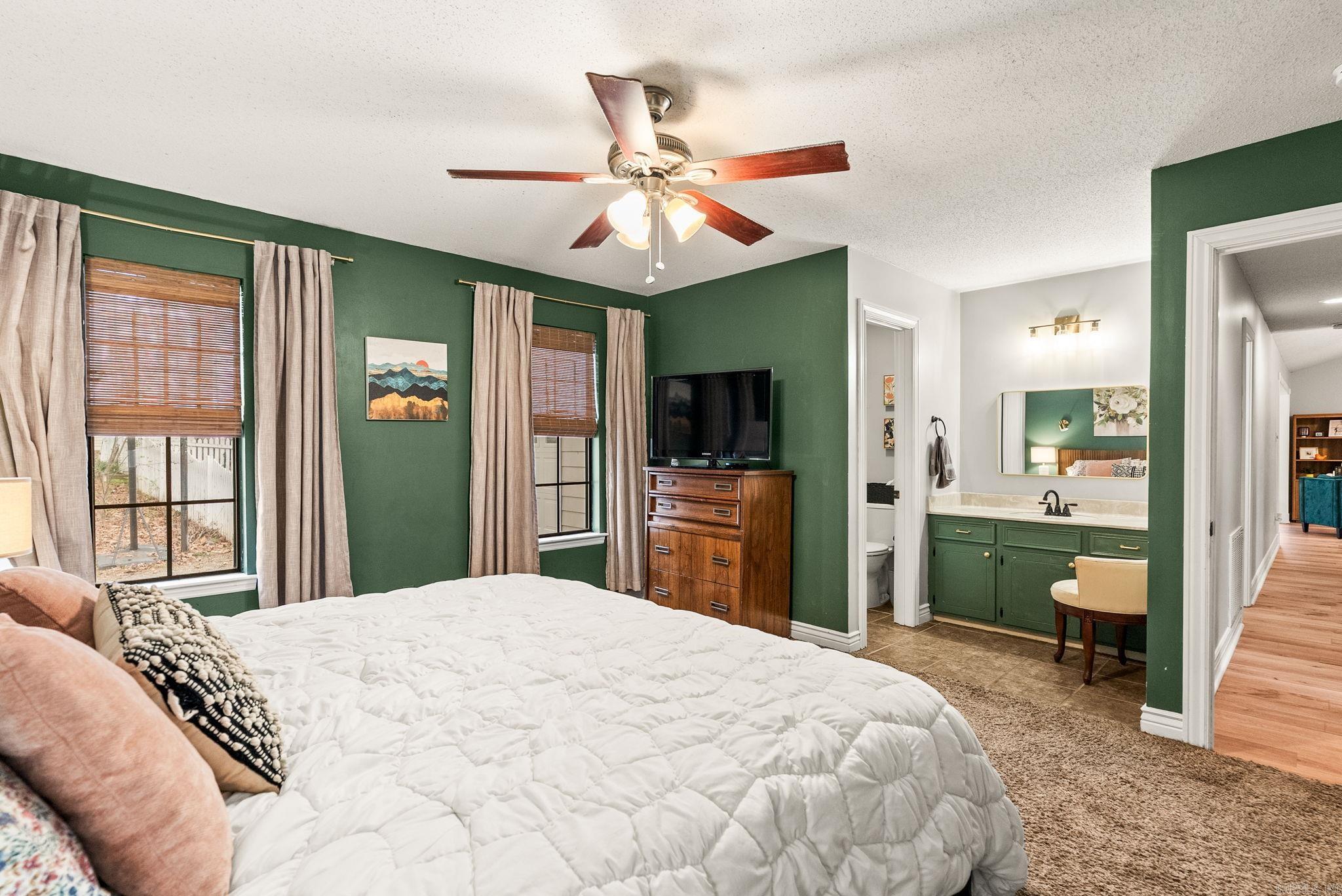 CEDAR RIDGE - Residential