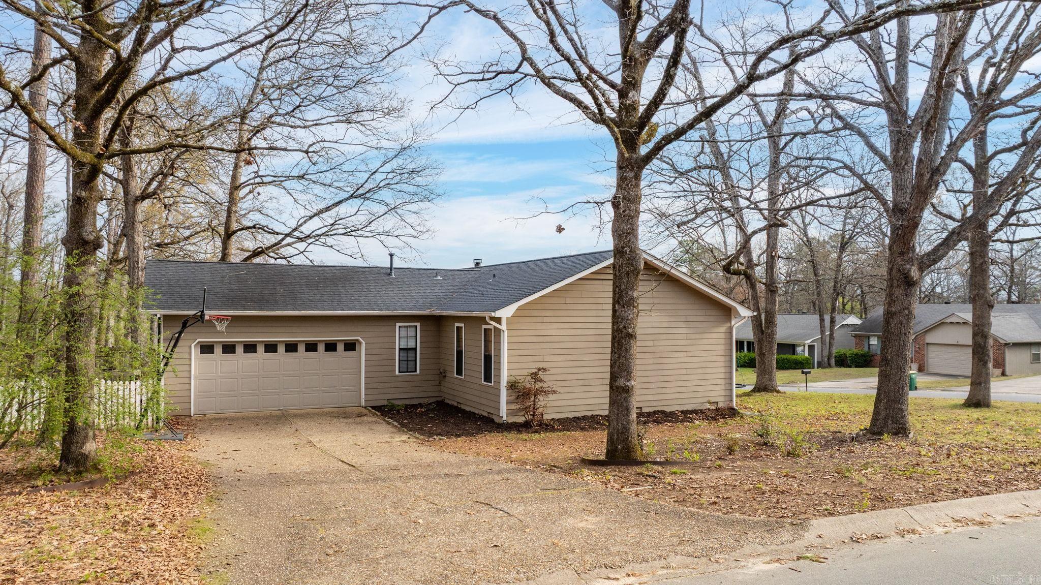 CEDAR RIDGE - Residential