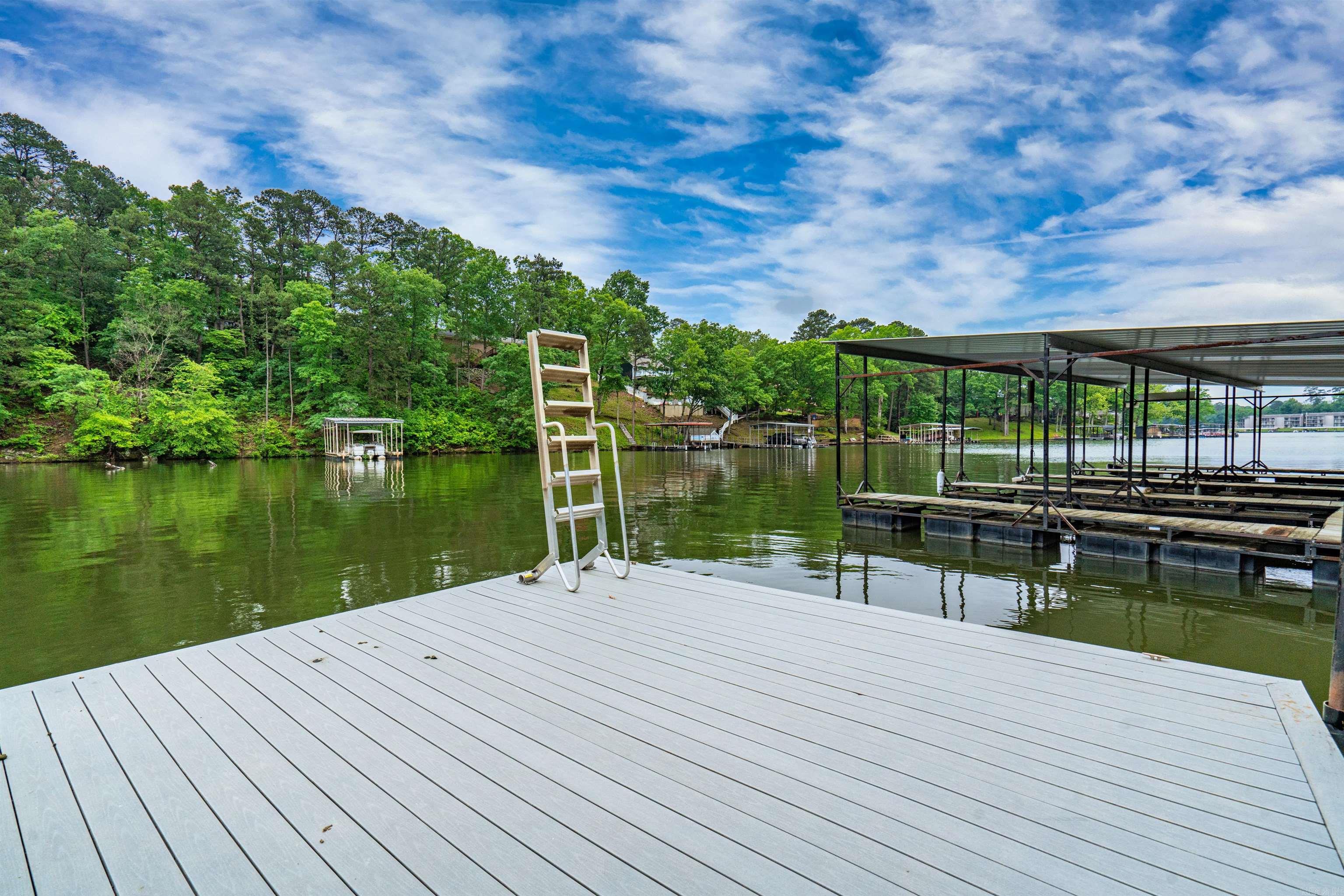 Westport Bay Town House - Residential