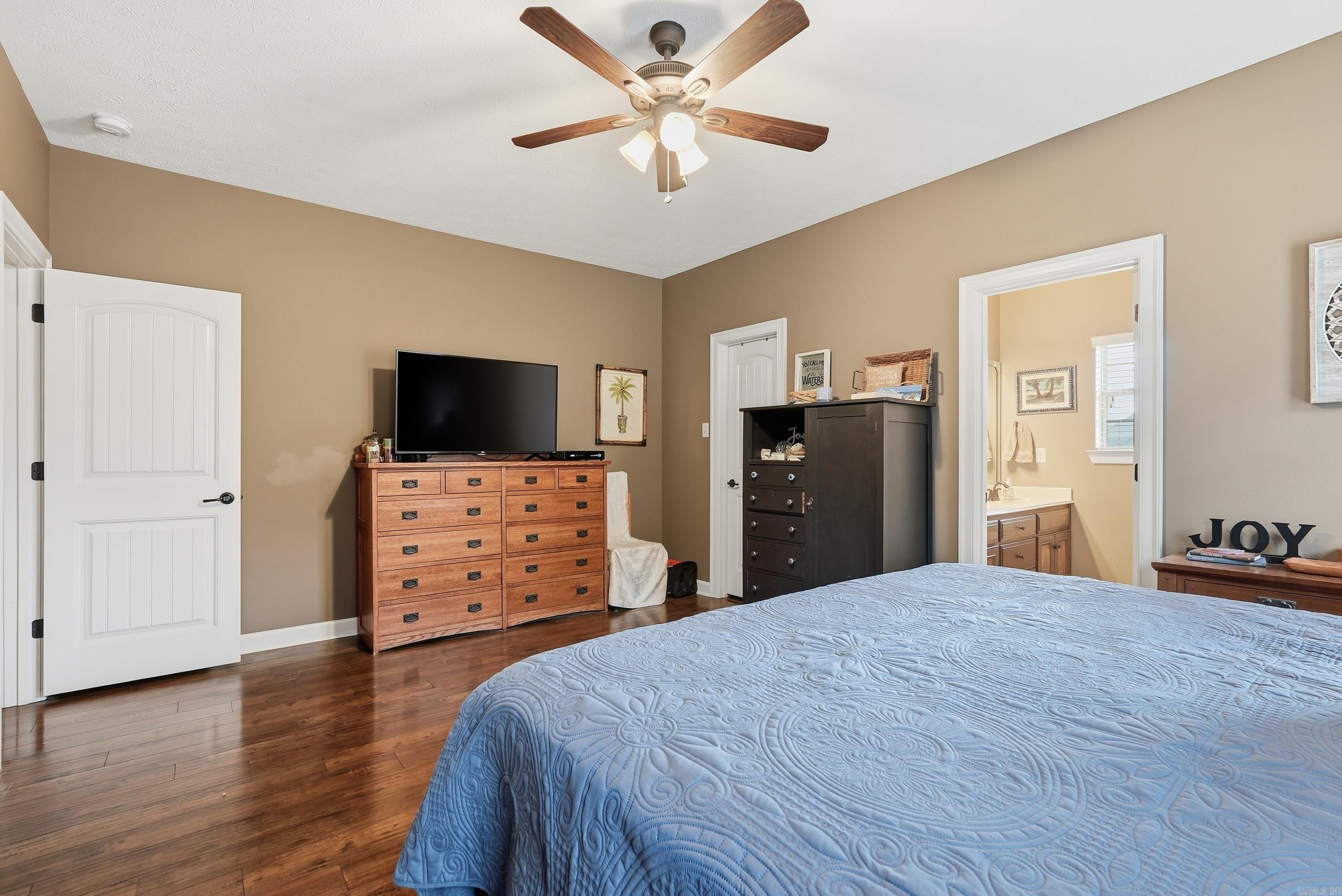 OAK TREE SUB - Residential