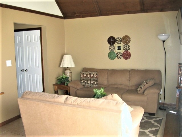 Shadow Ridge Villas - Residential Lease