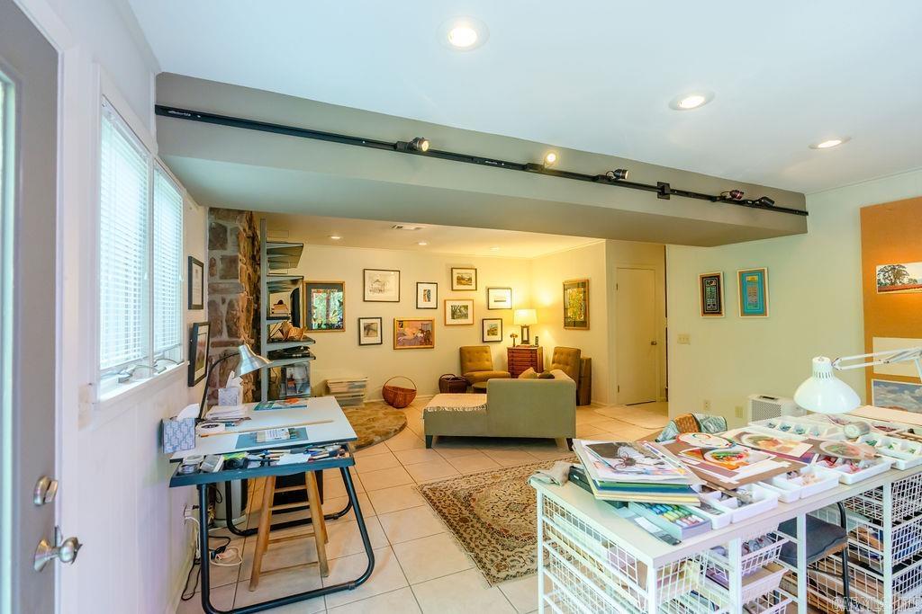 Eden Isle-Country Club - Residential