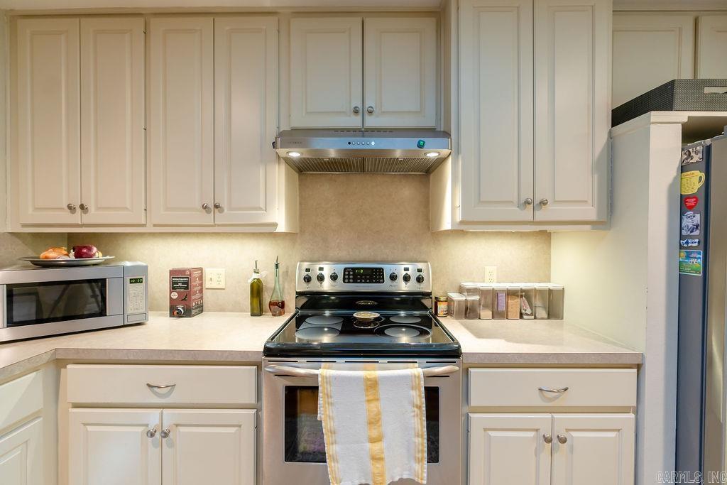 Eden Isle-Country Club - Residential