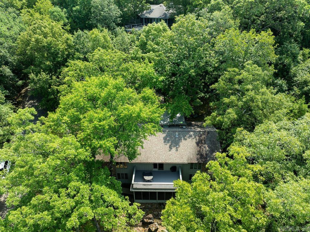 Eden Isle-Country Club - Residential