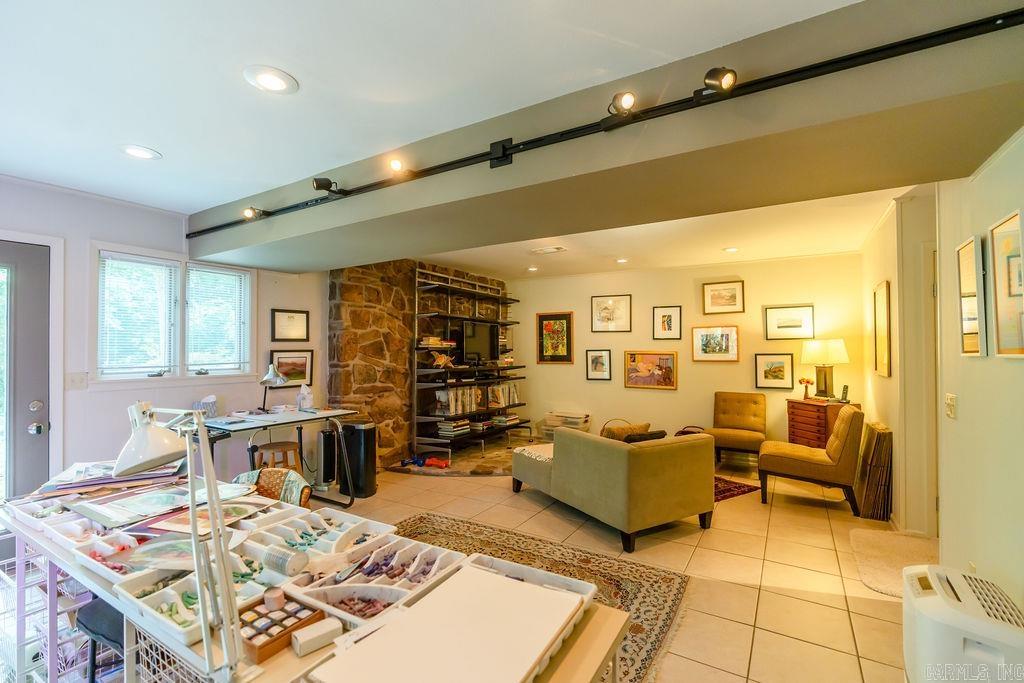 Eden Isle-Country Club - Residential