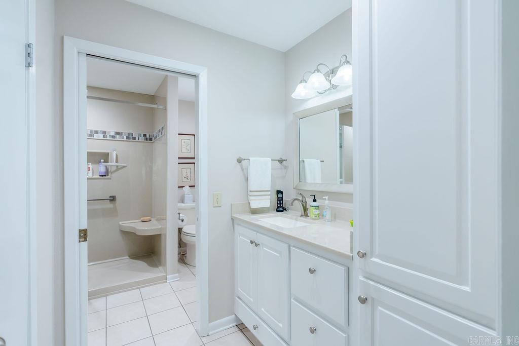 Eden Isle-Country Club - Residential