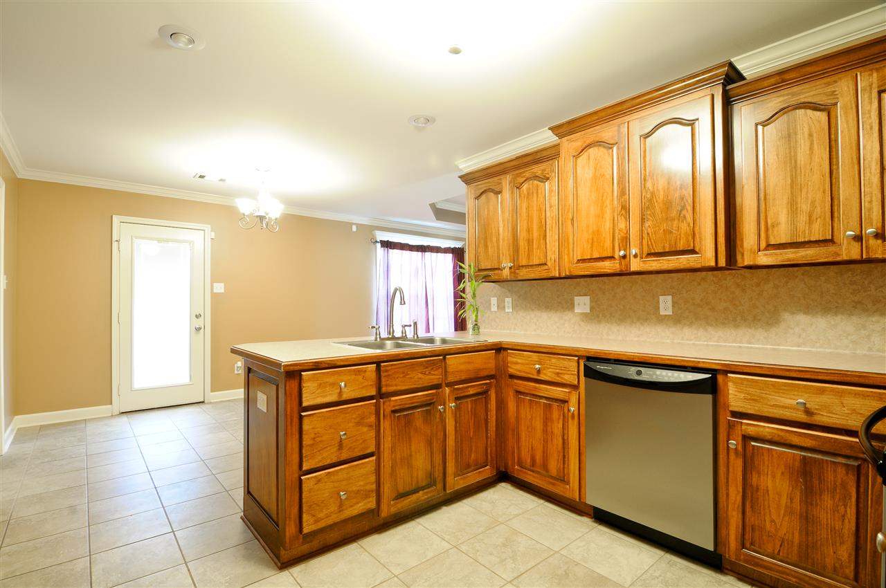 JAXON TERRACE - Residential