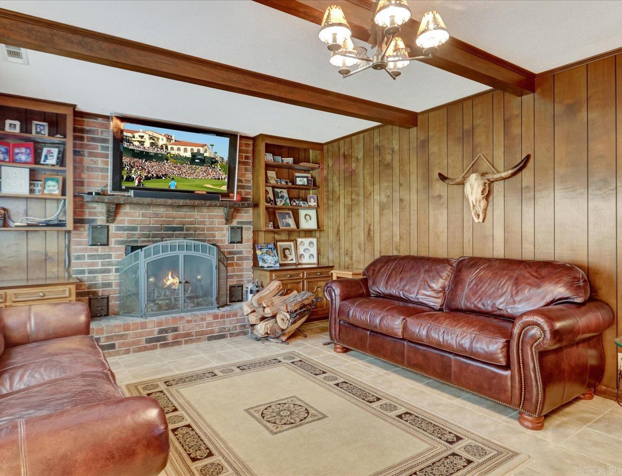 STARCREST HILLS - Residential