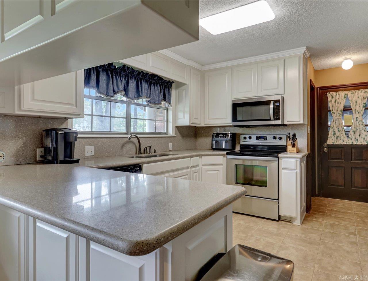 STARCREST HILLS - Residential