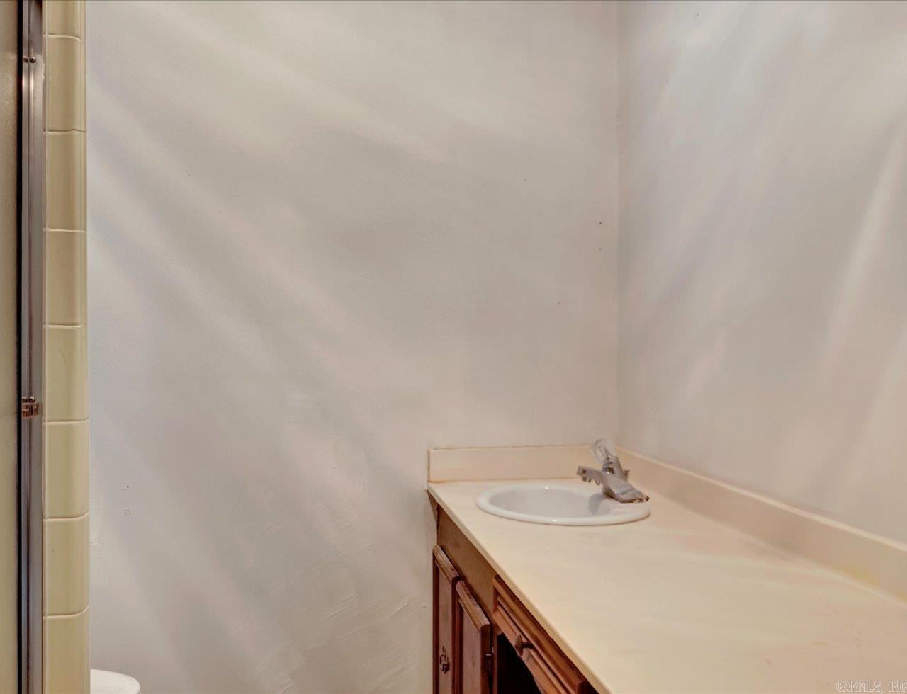 STARCREST HILLS - Residential