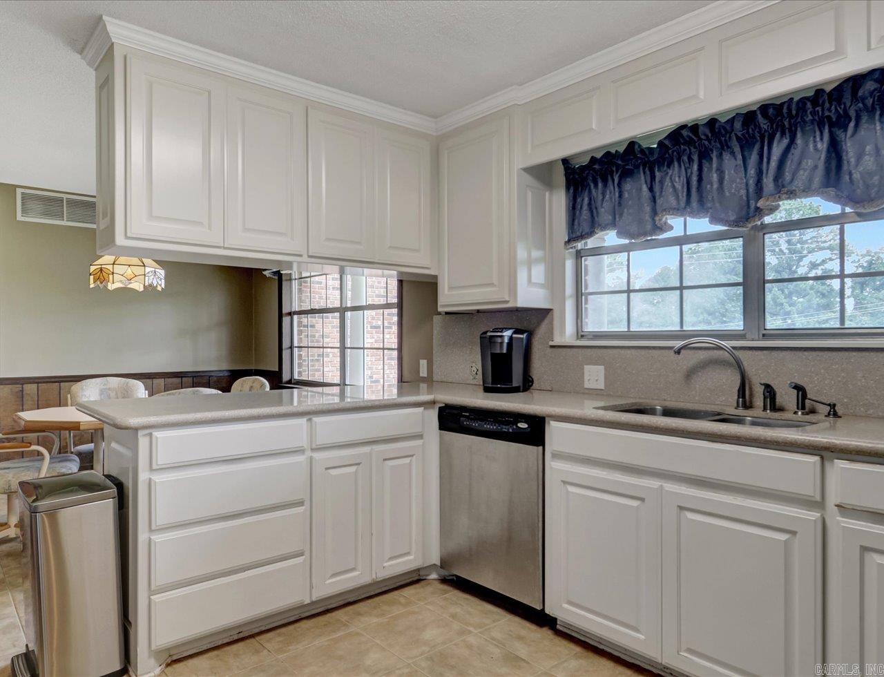 STARCREST HILLS - Residential