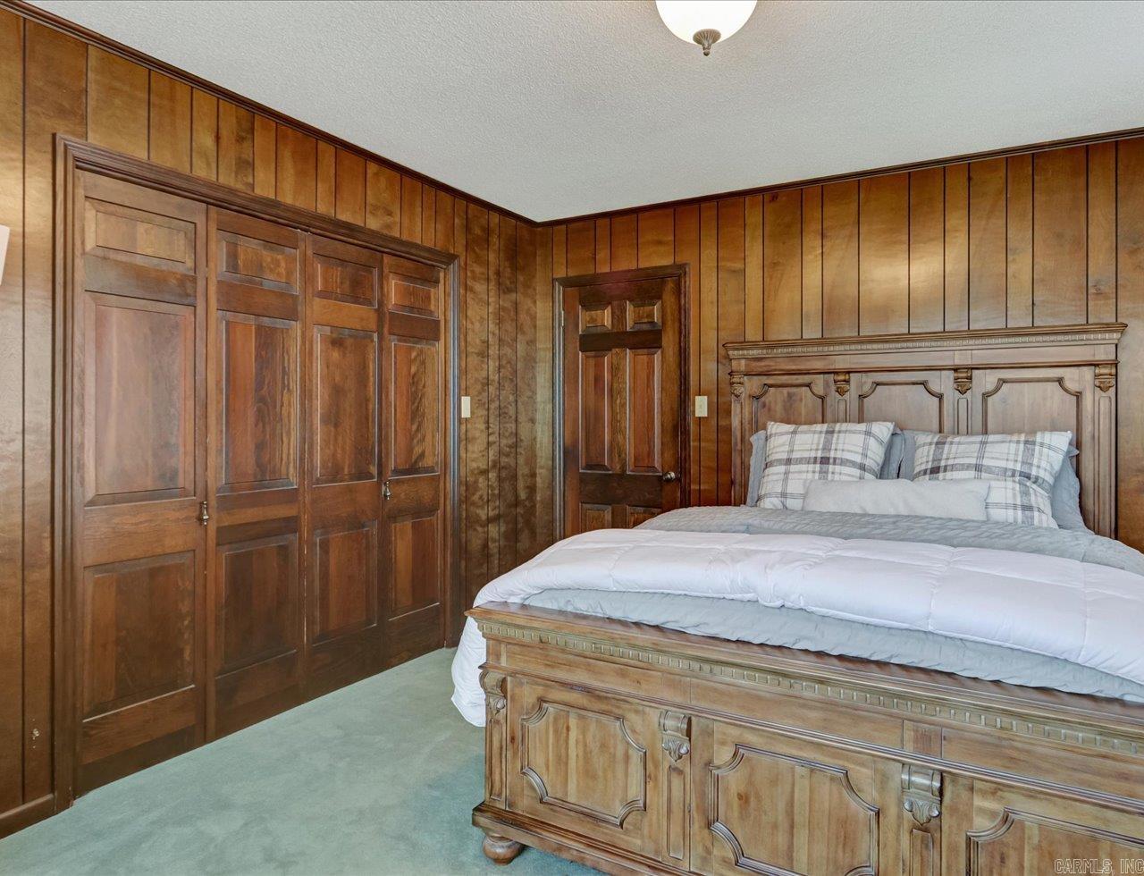 STARCREST HILLS - Residential