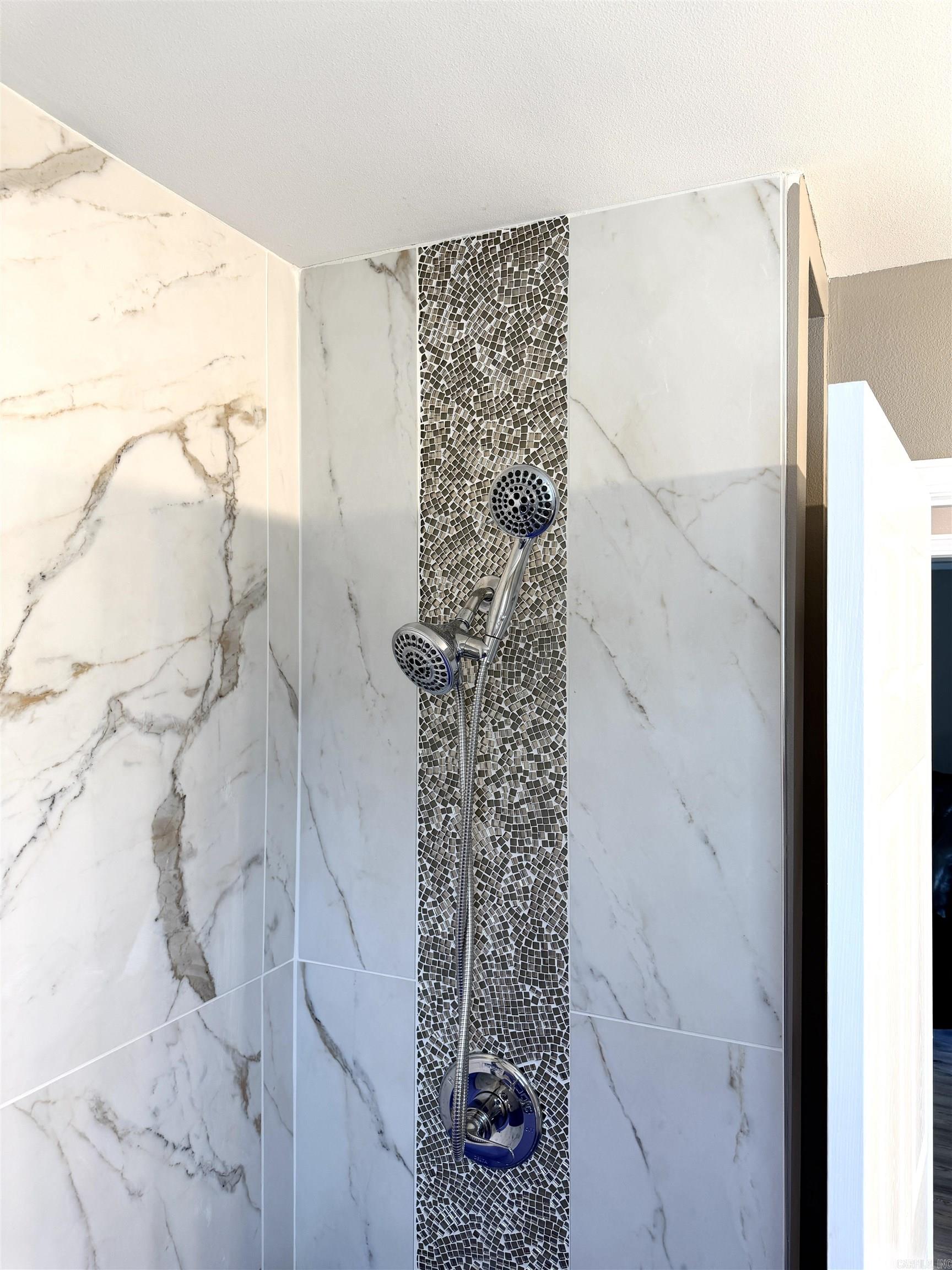 COLLENWOOD - Residential