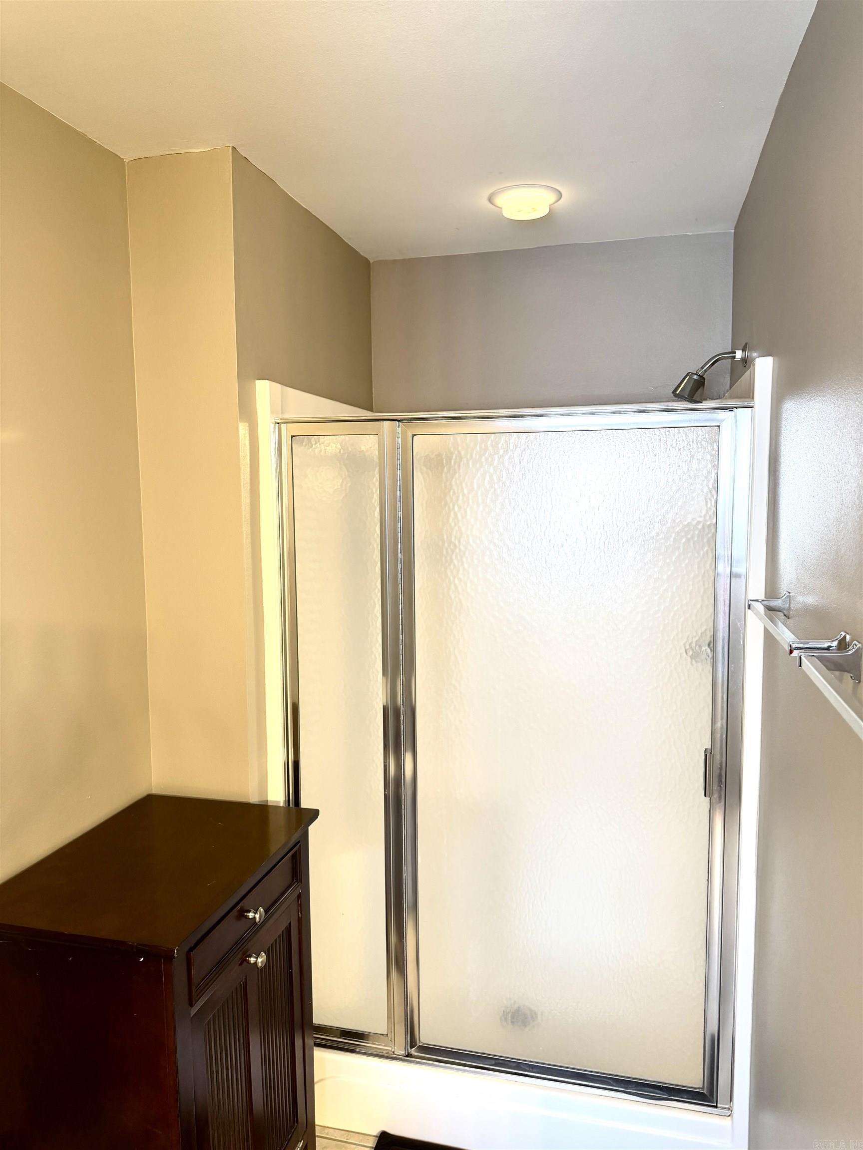 COLLENWOOD - Residential