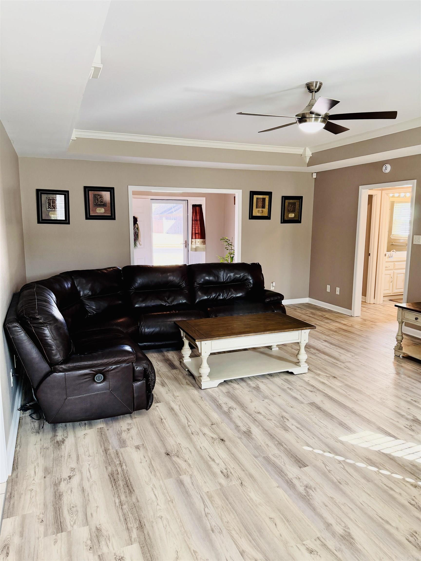 COLLENWOOD - Residential