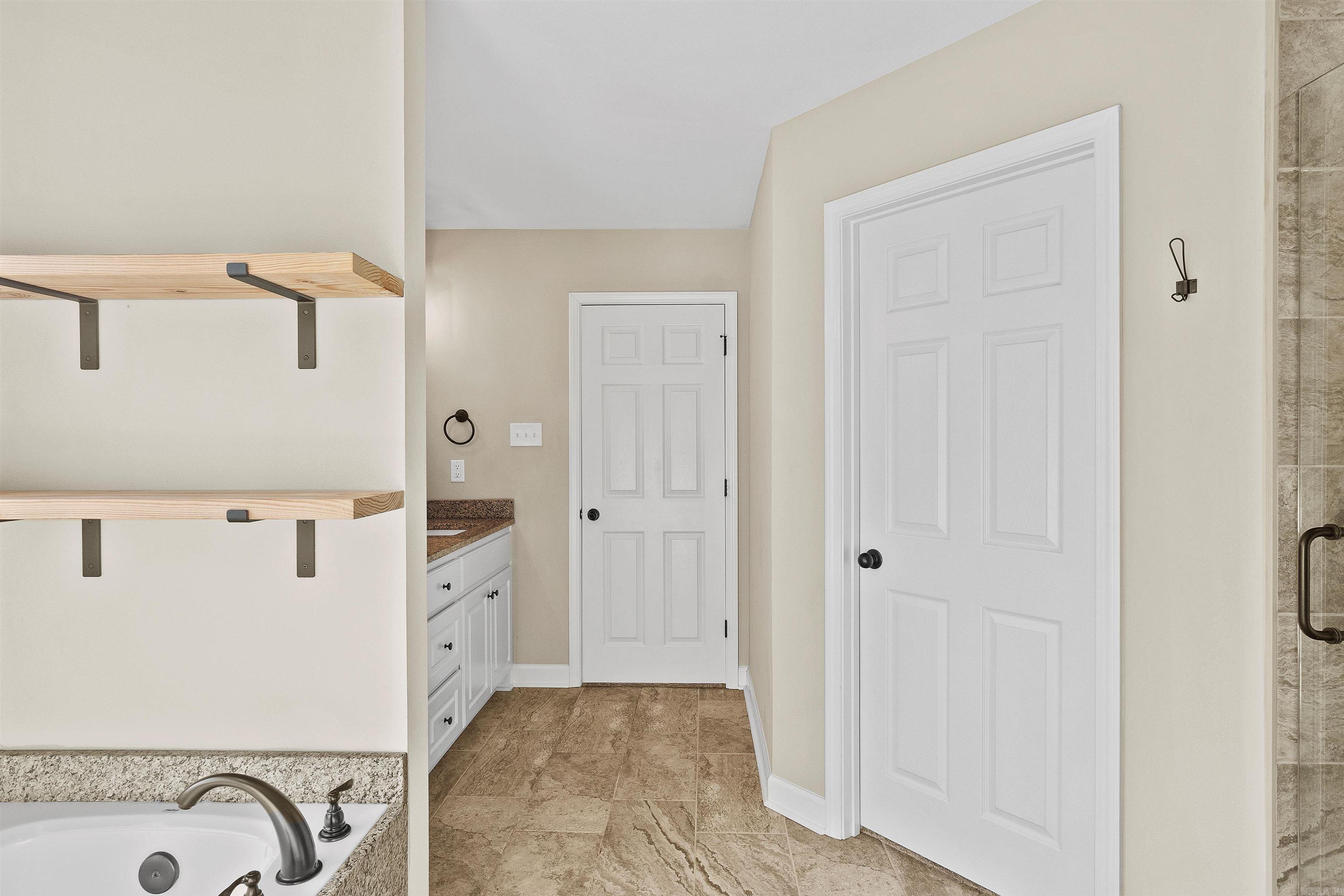 HIDDEN LAKE ESTATES - Residential