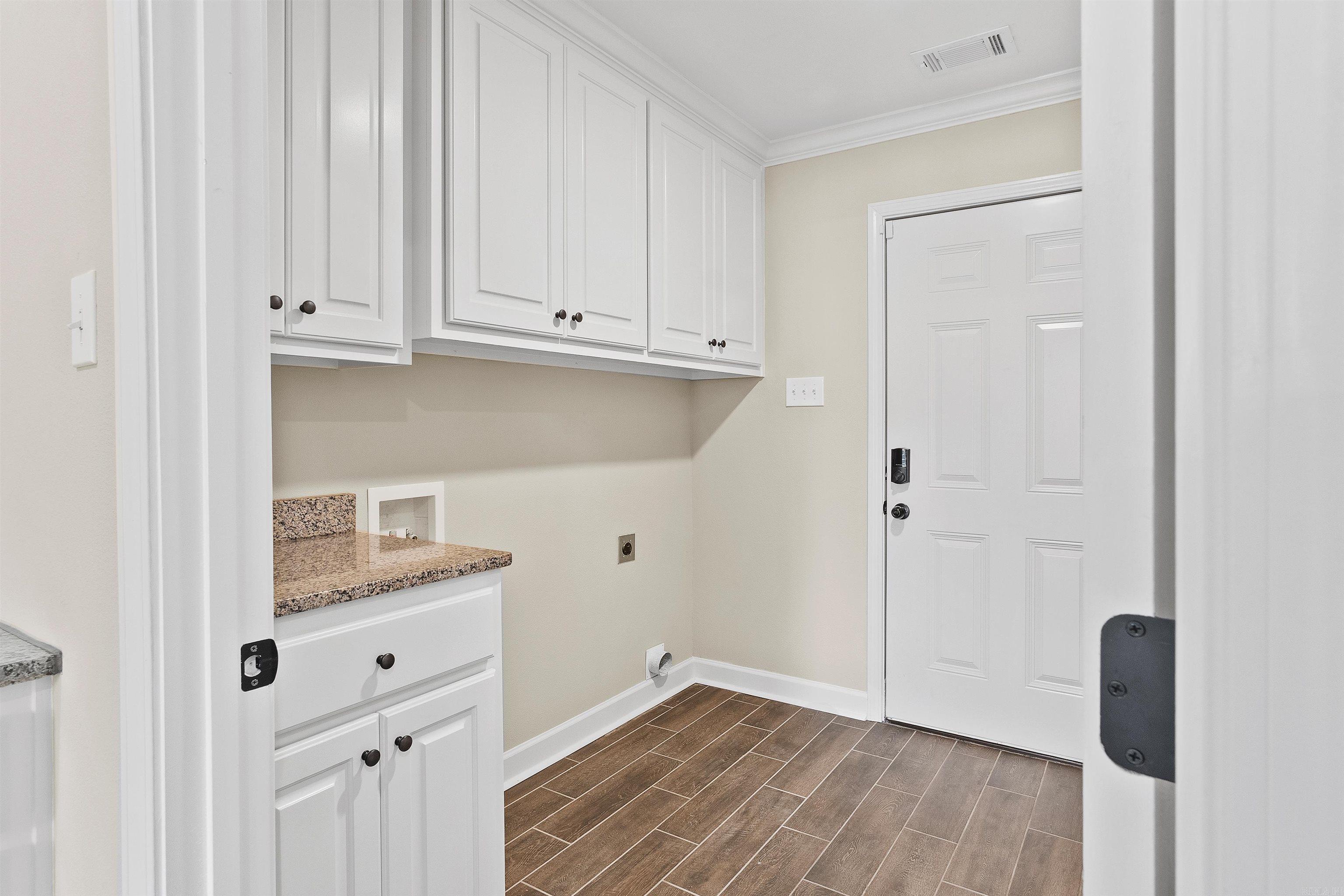 HIDDEN LAKE ESTATES - Residential