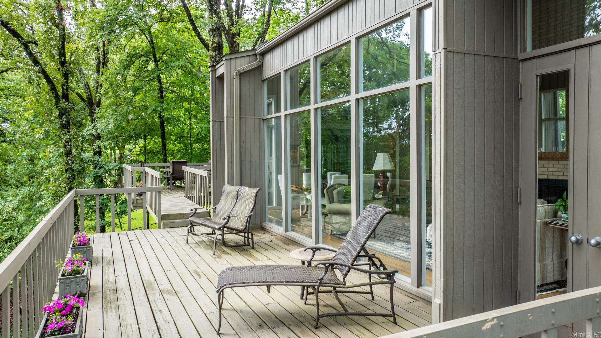 OVERLOOK PARK - Residential