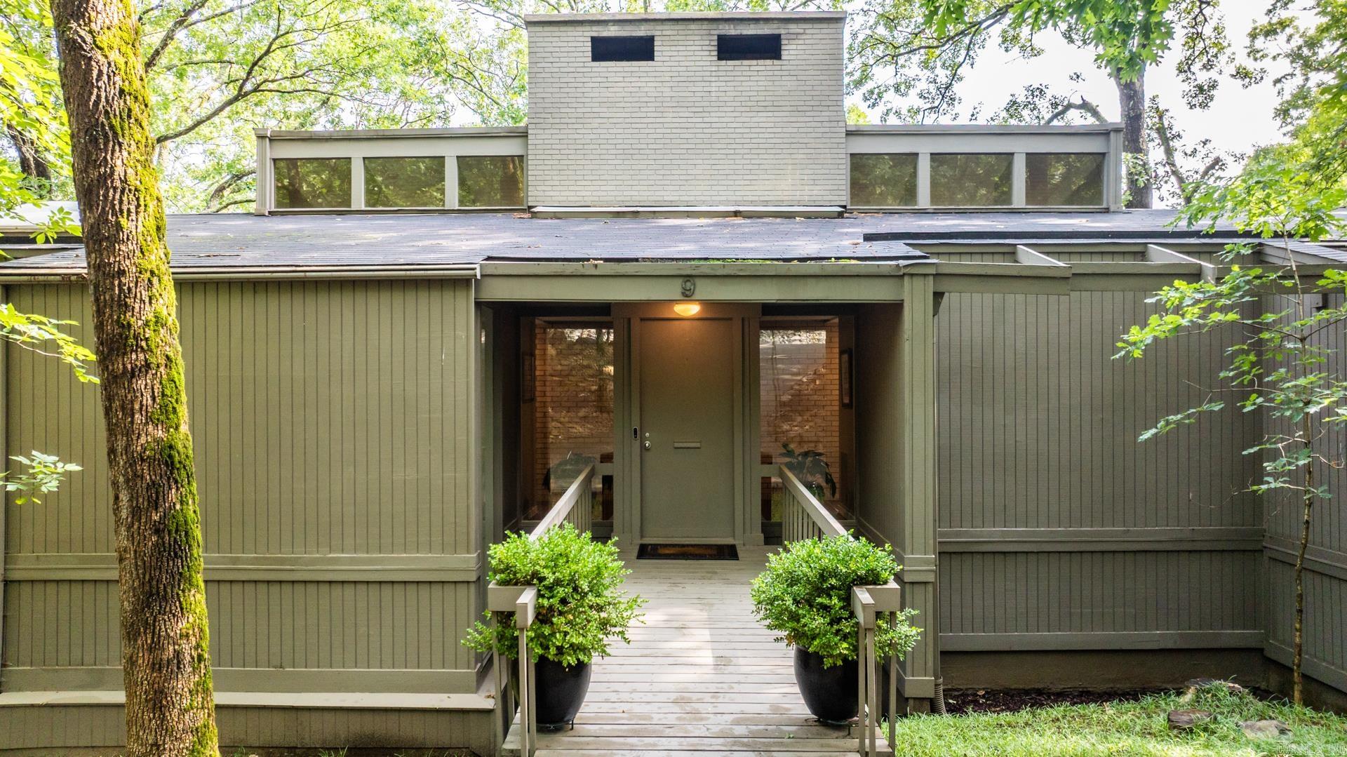 OVERLOOK PARK - Residential