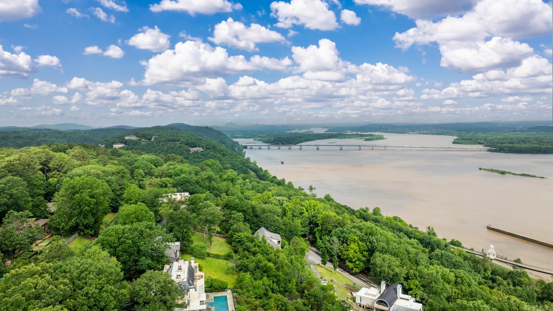 OVERLOOK PARK - Residential