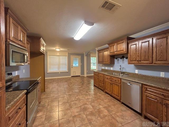 FIELDPOINTE ADD - Residential