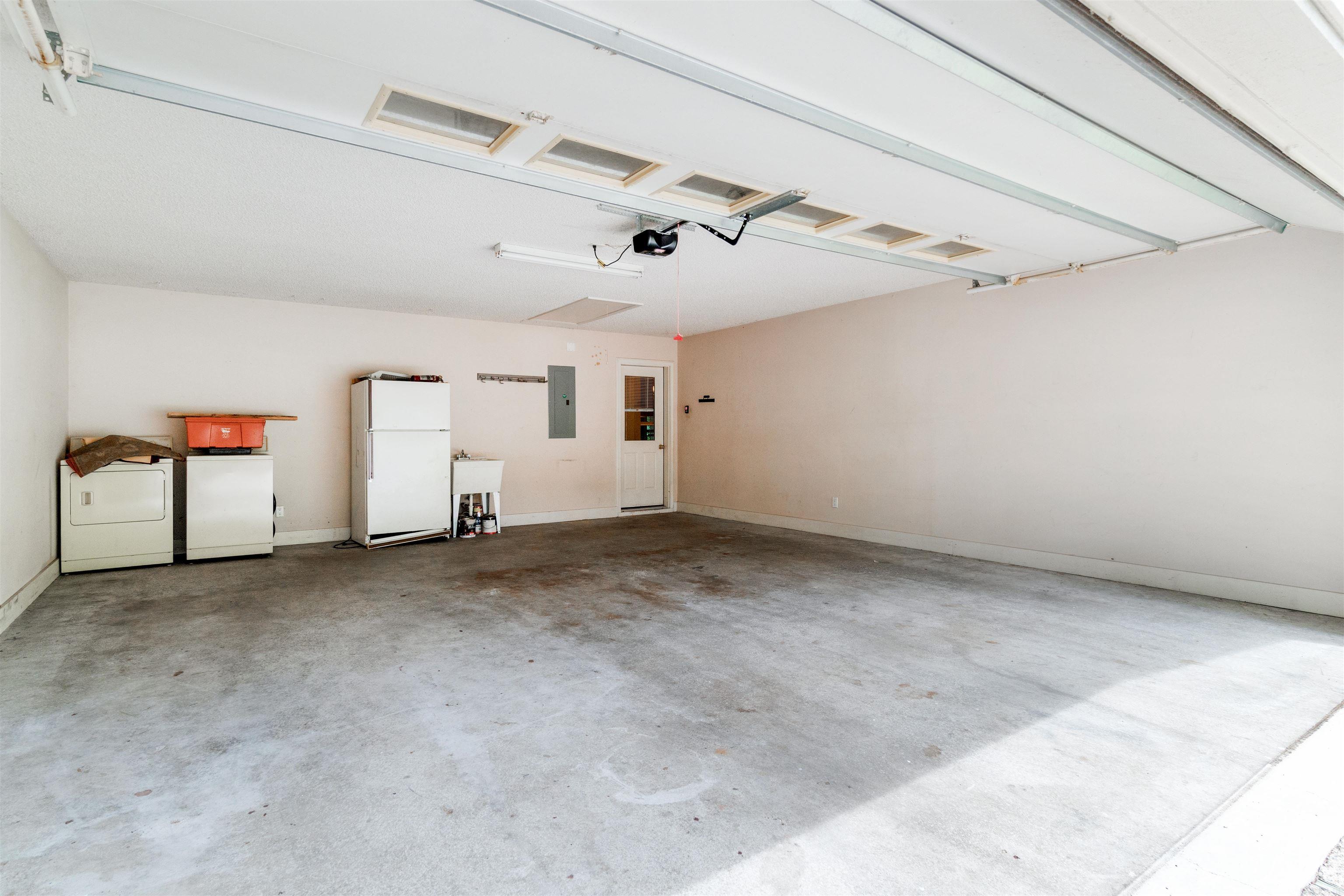 Magellan Courts - Residential