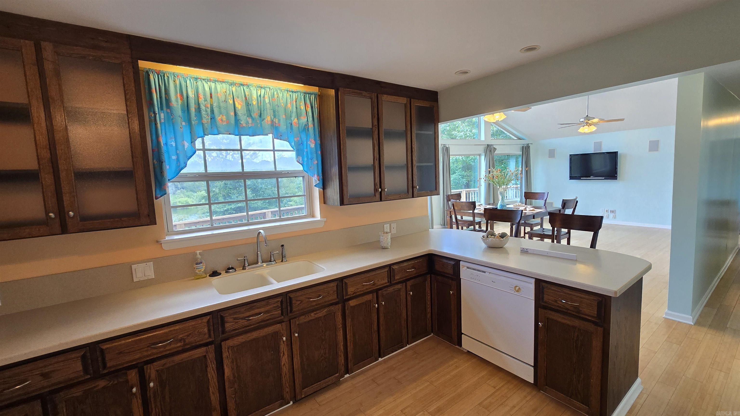 WOODHAVEN - Residential