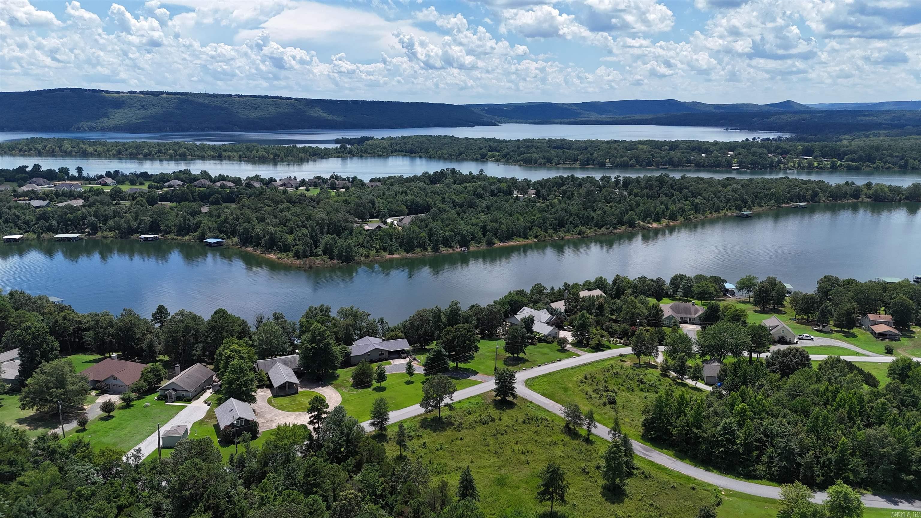 WOODHAVEN - Residential