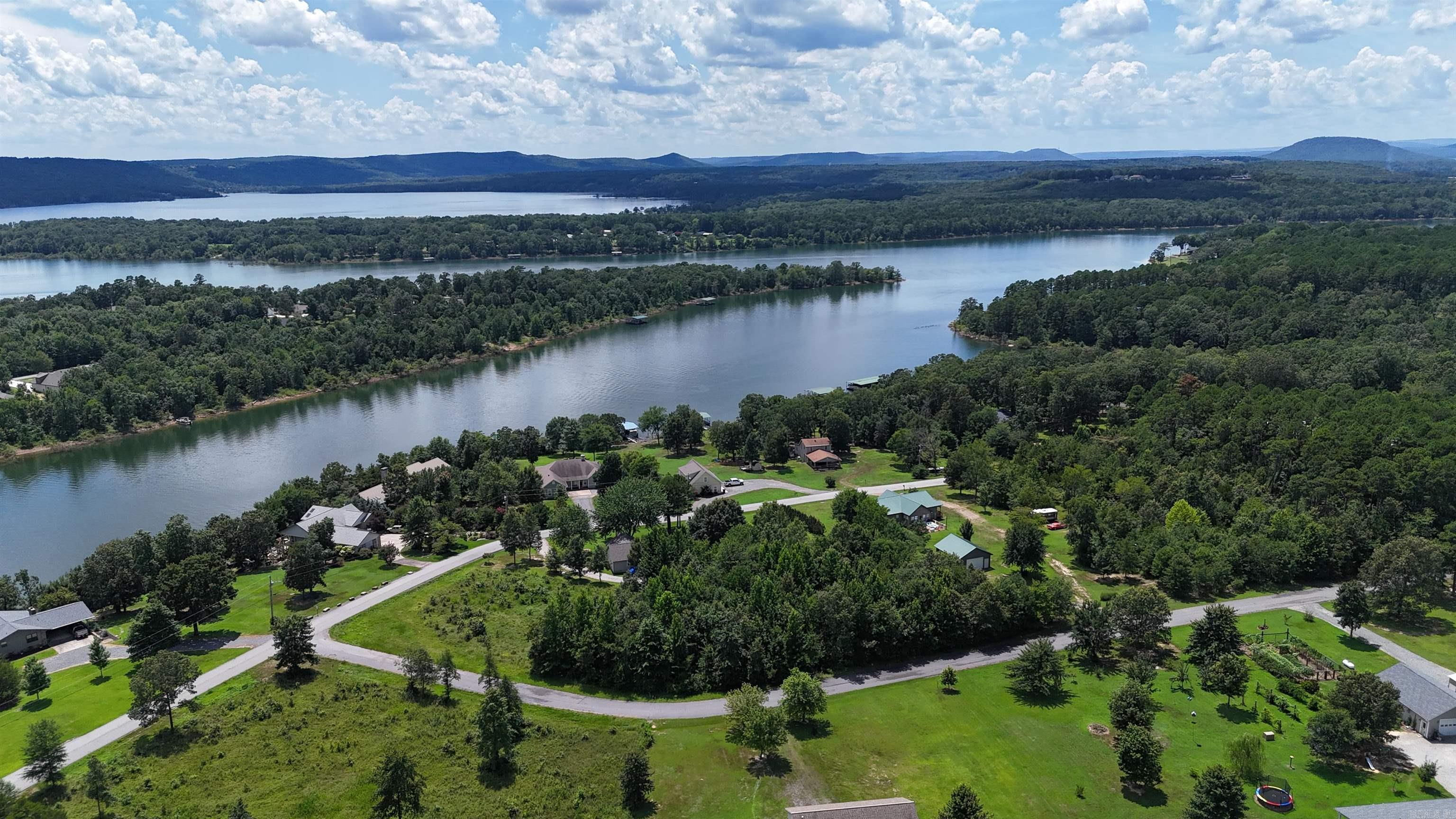 WOODHAVEN - Residential