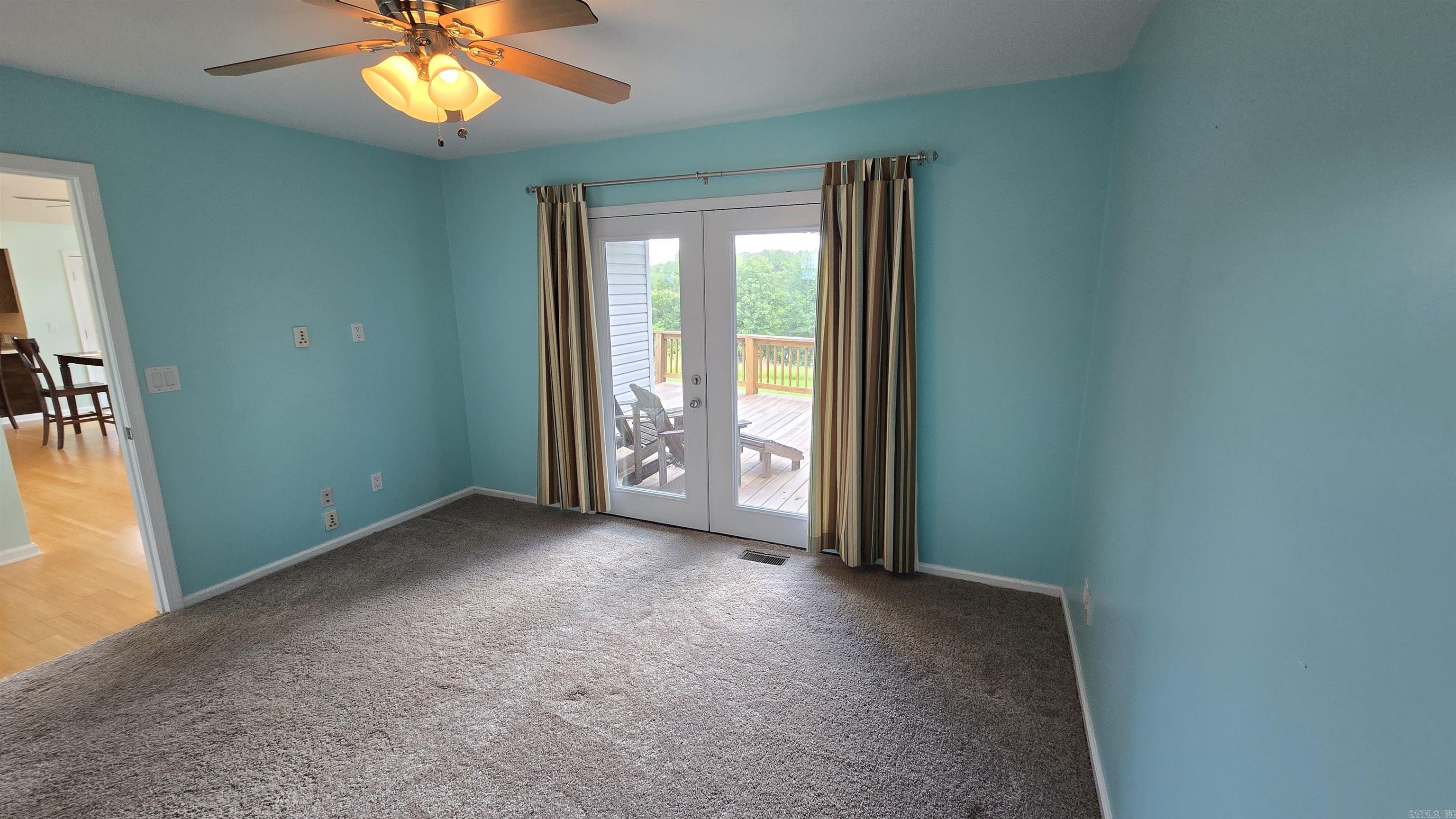 WOODHAVEN - Residential