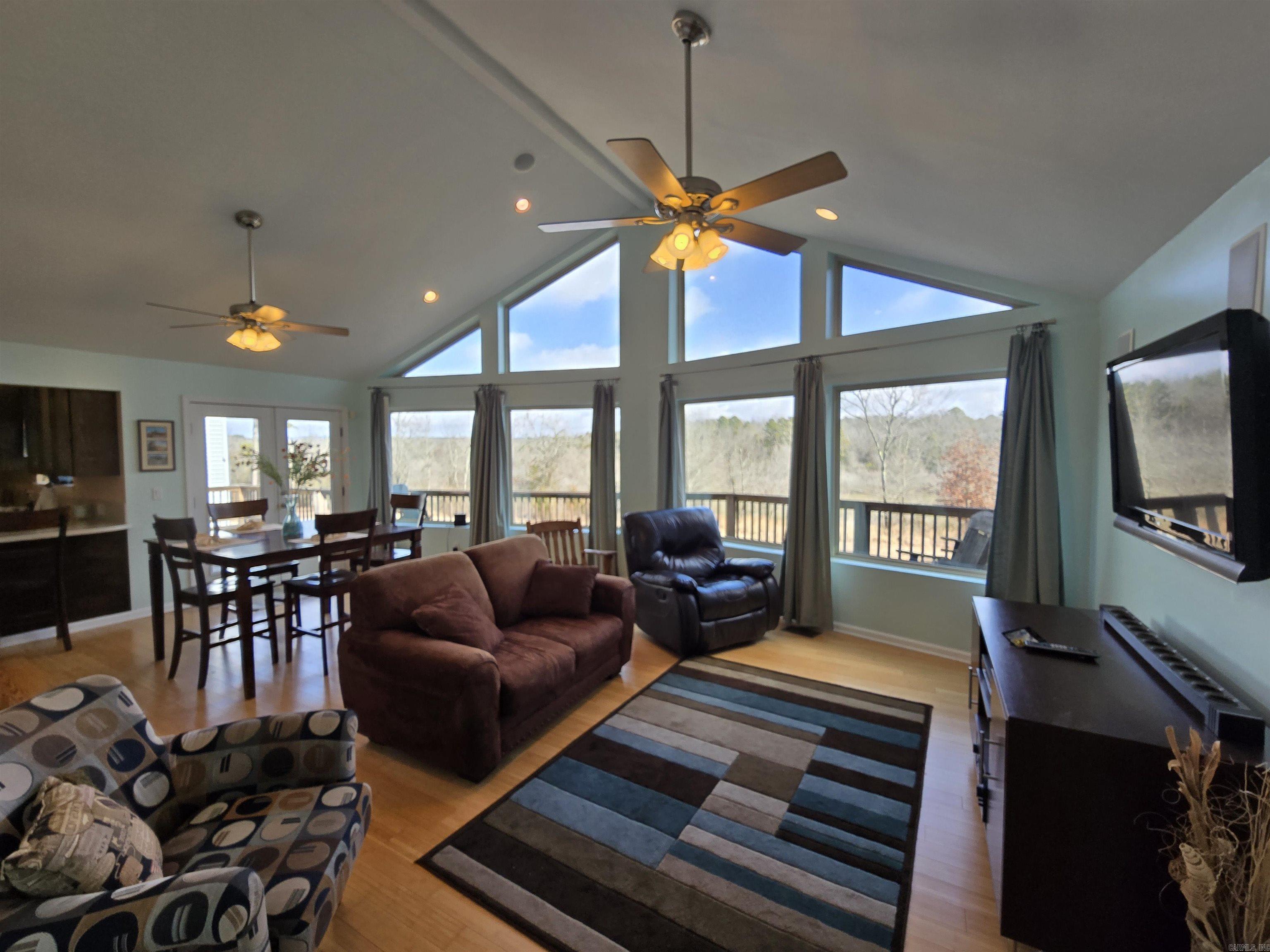 WOODHAVEN - Residential