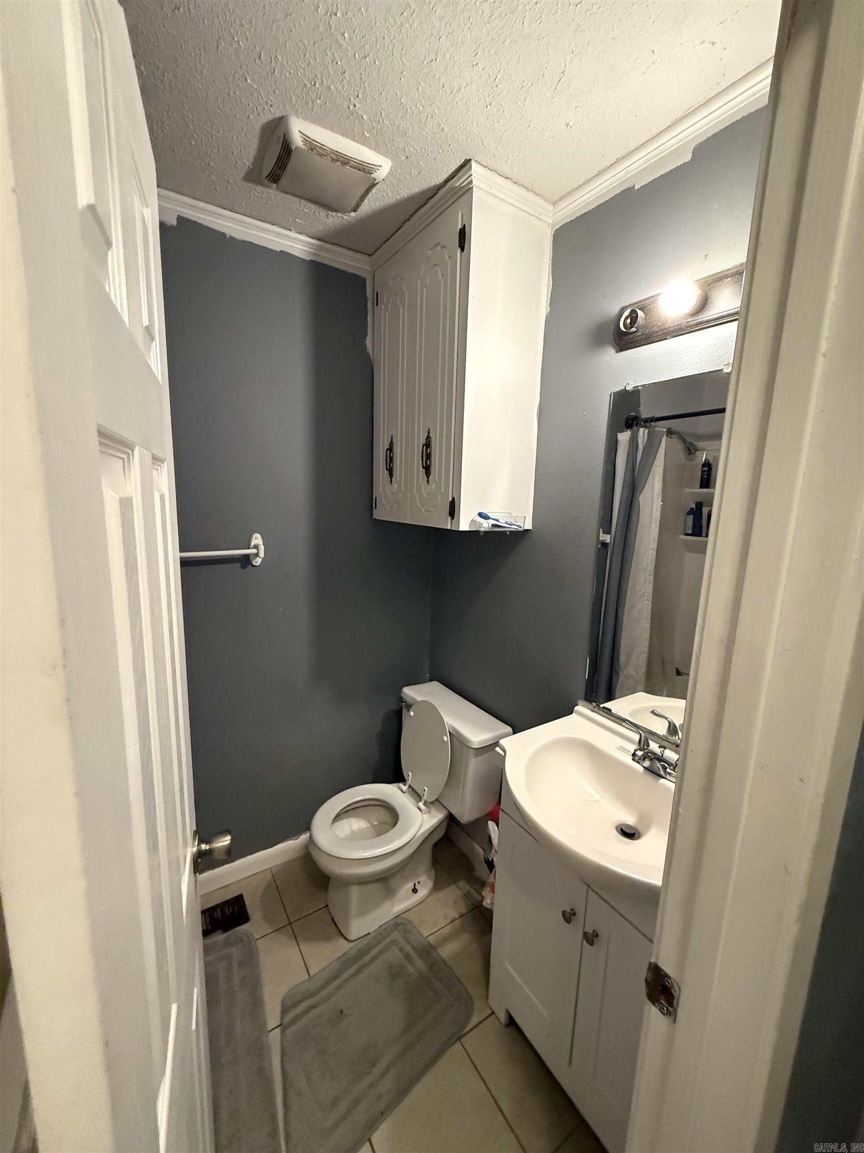 MEADOWLARK - Residential