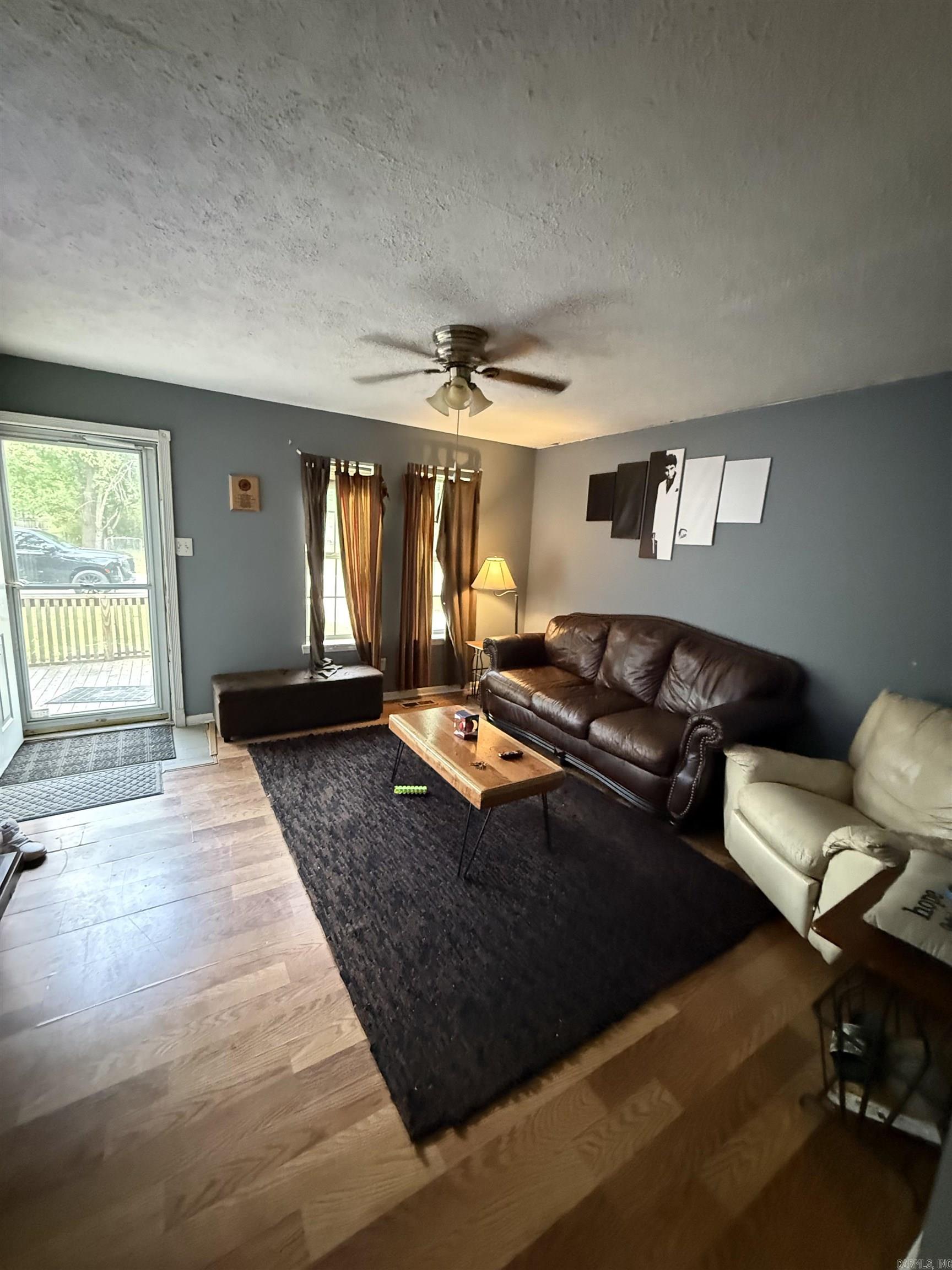 MEADOWLARK - Residential