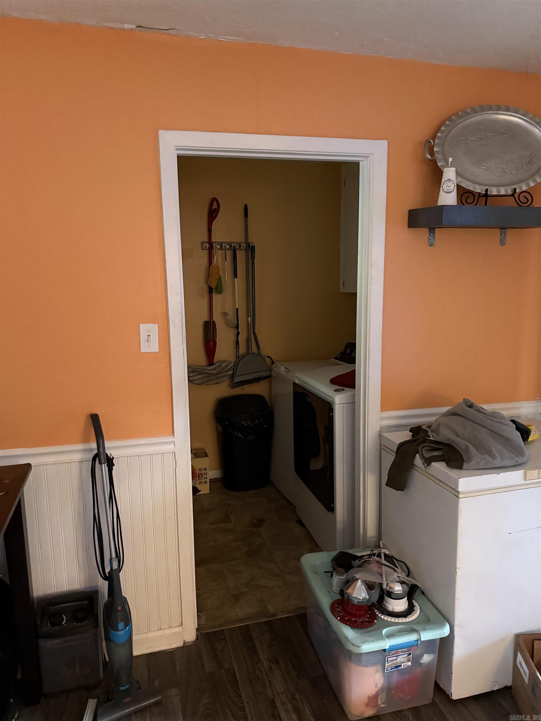 MEADOWLARK - Residential