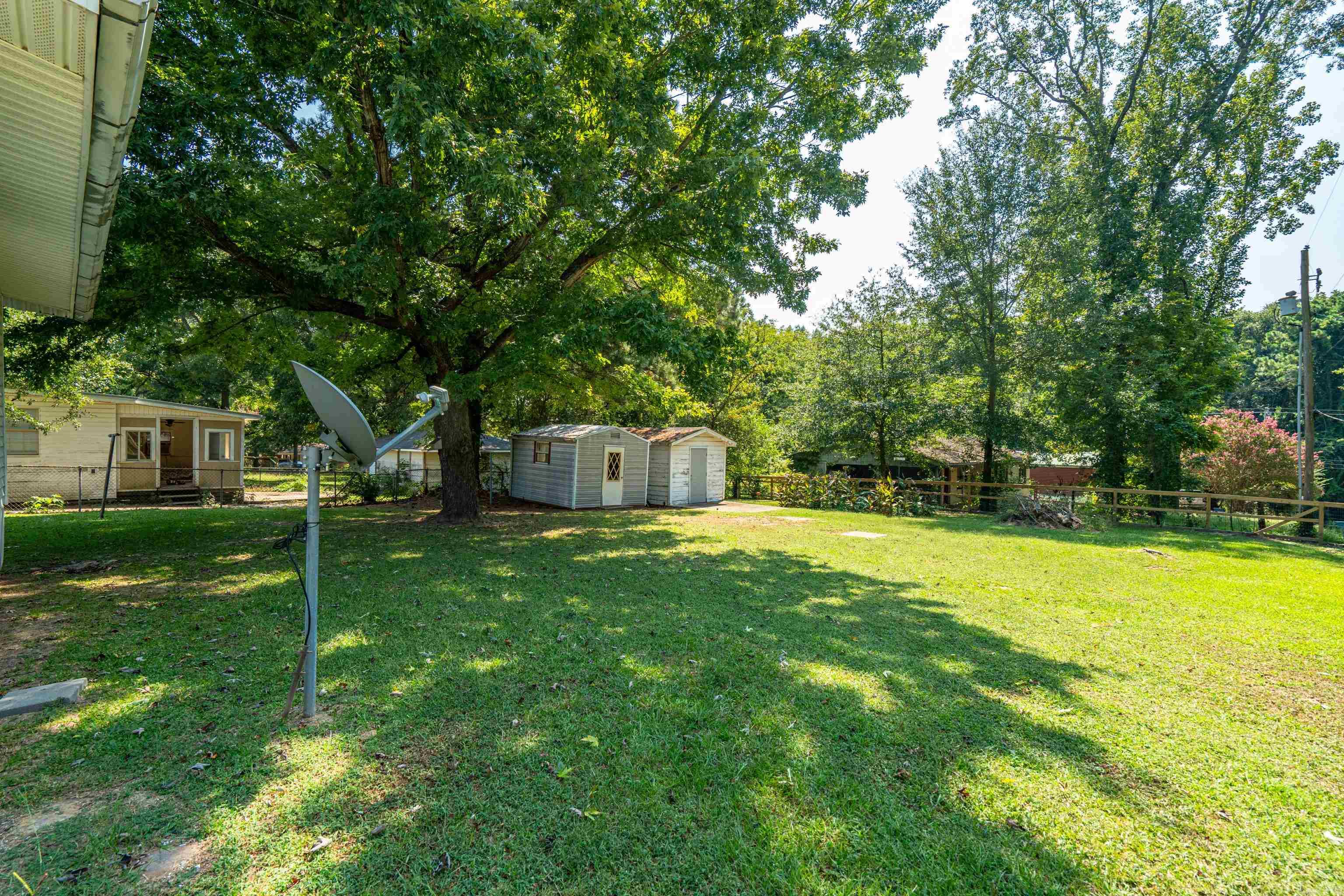 LEIPER HEIGHTS ADDITION - Residential